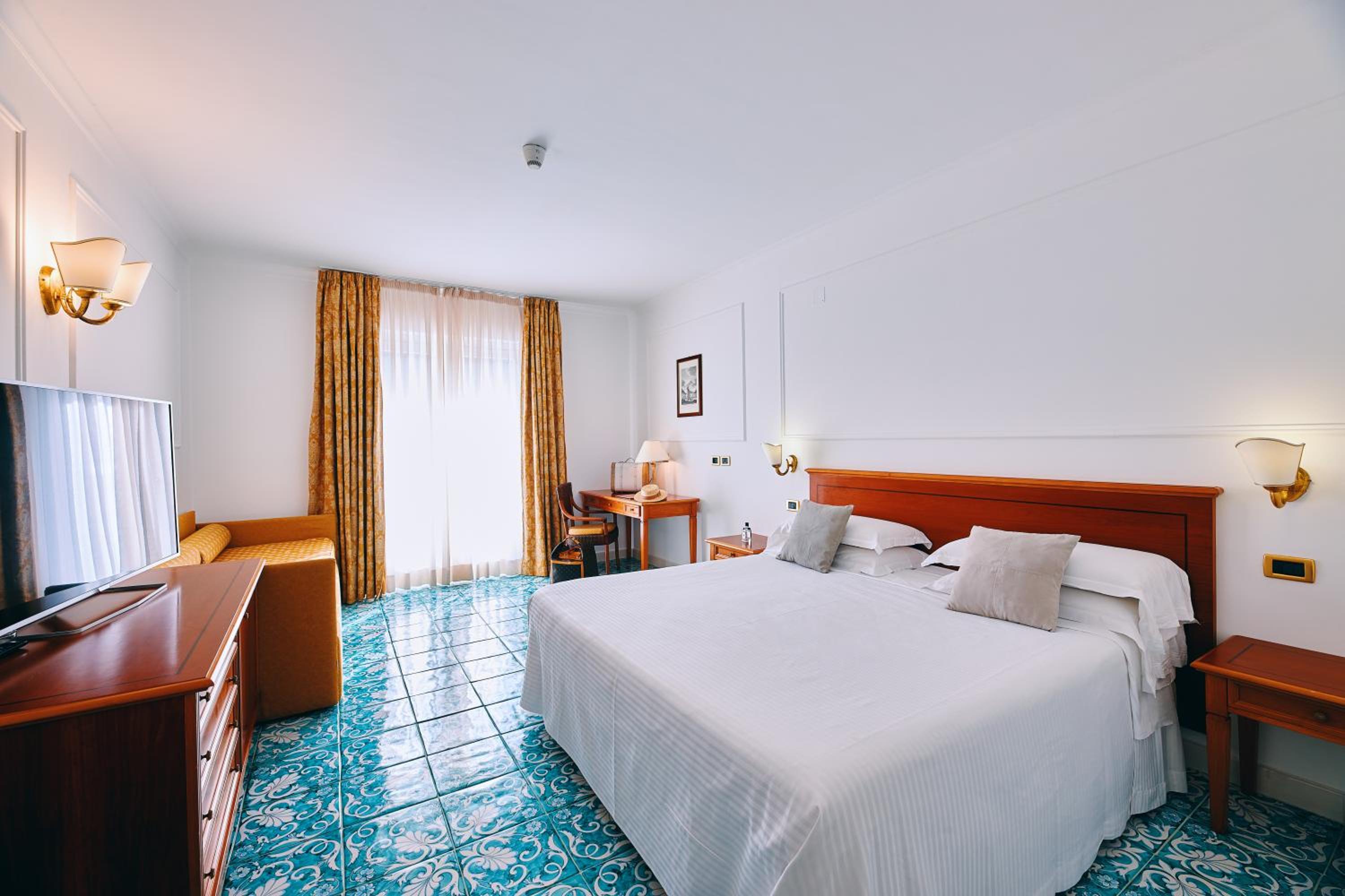Superior Room - Hotel  - Photo 1