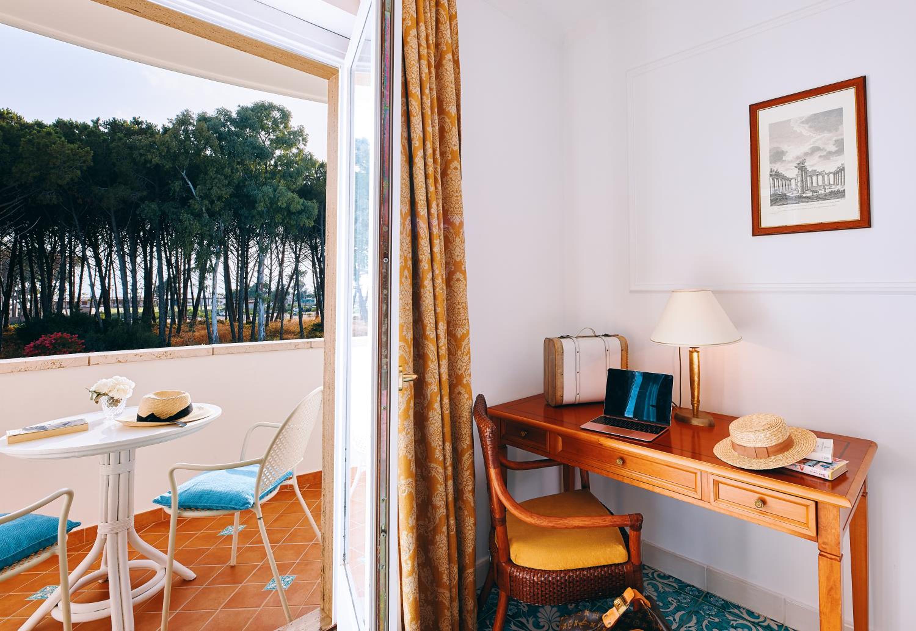 Superior Room - Hotel  - Photo 3
