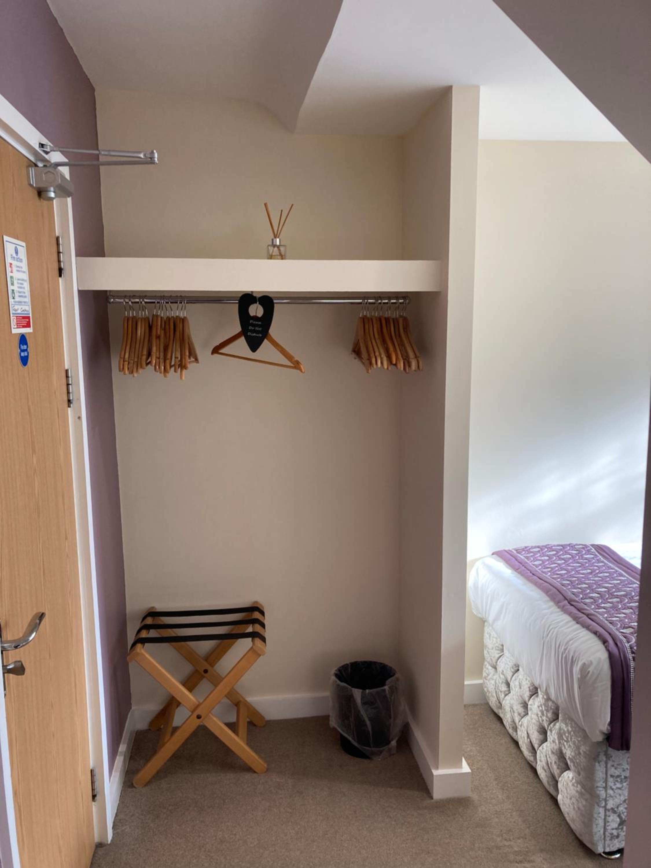 Family Suite - Photo 8