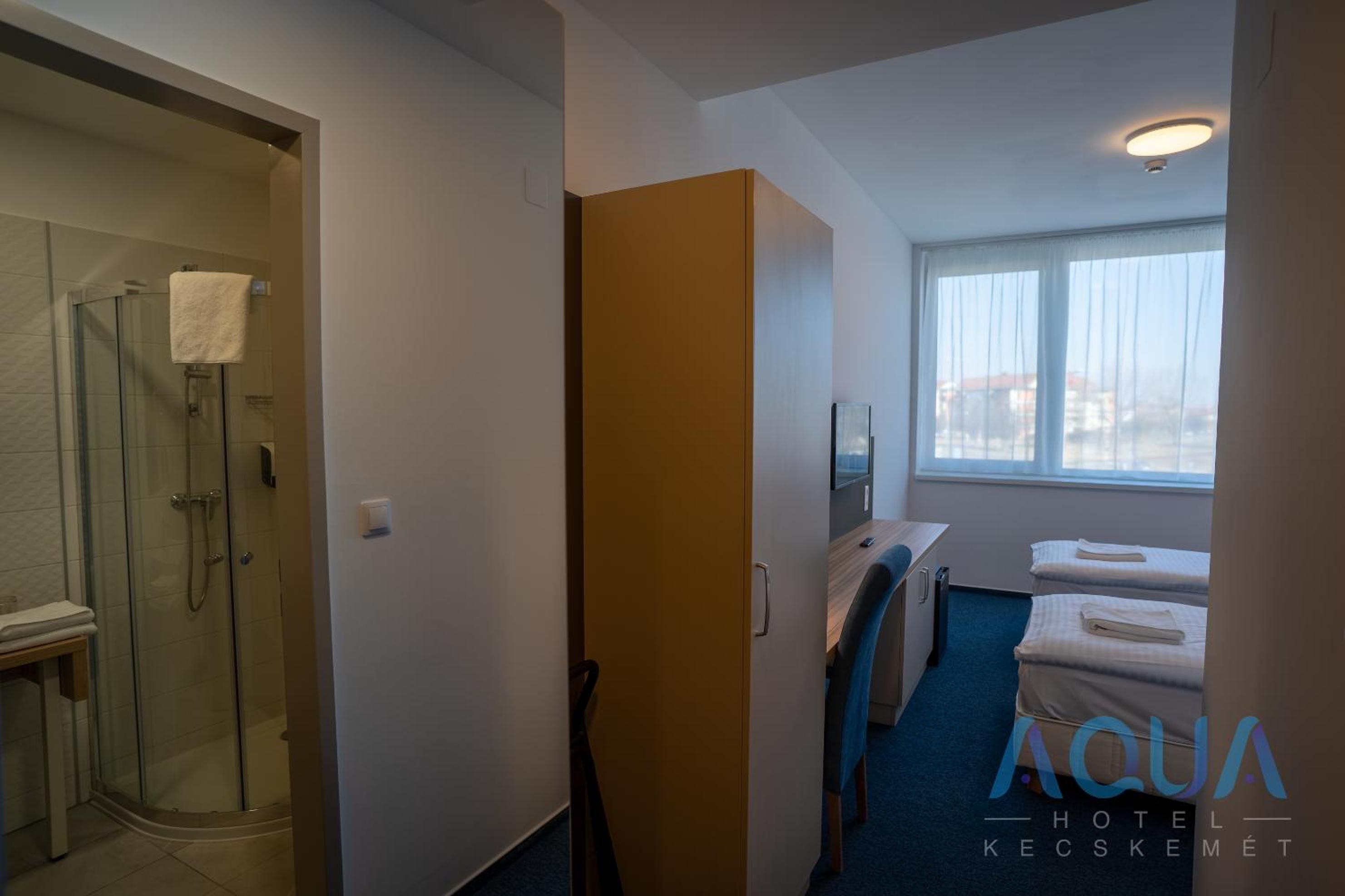 Standard Twin Room photo 1
