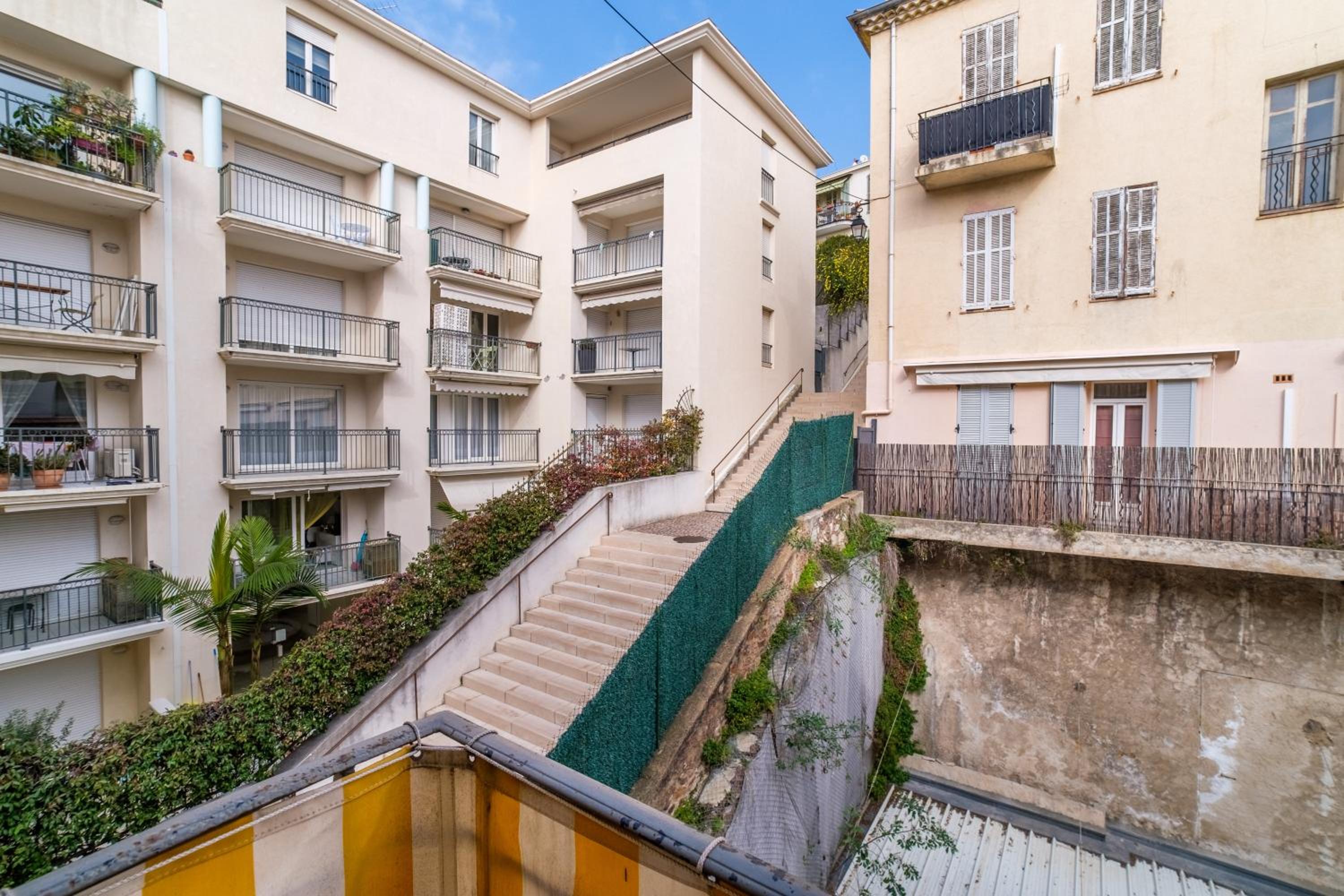 Apartment with Terrace