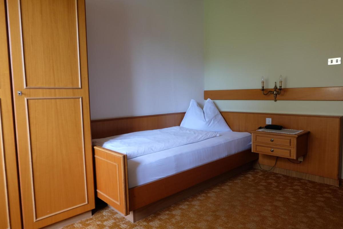 Single Room photo 1