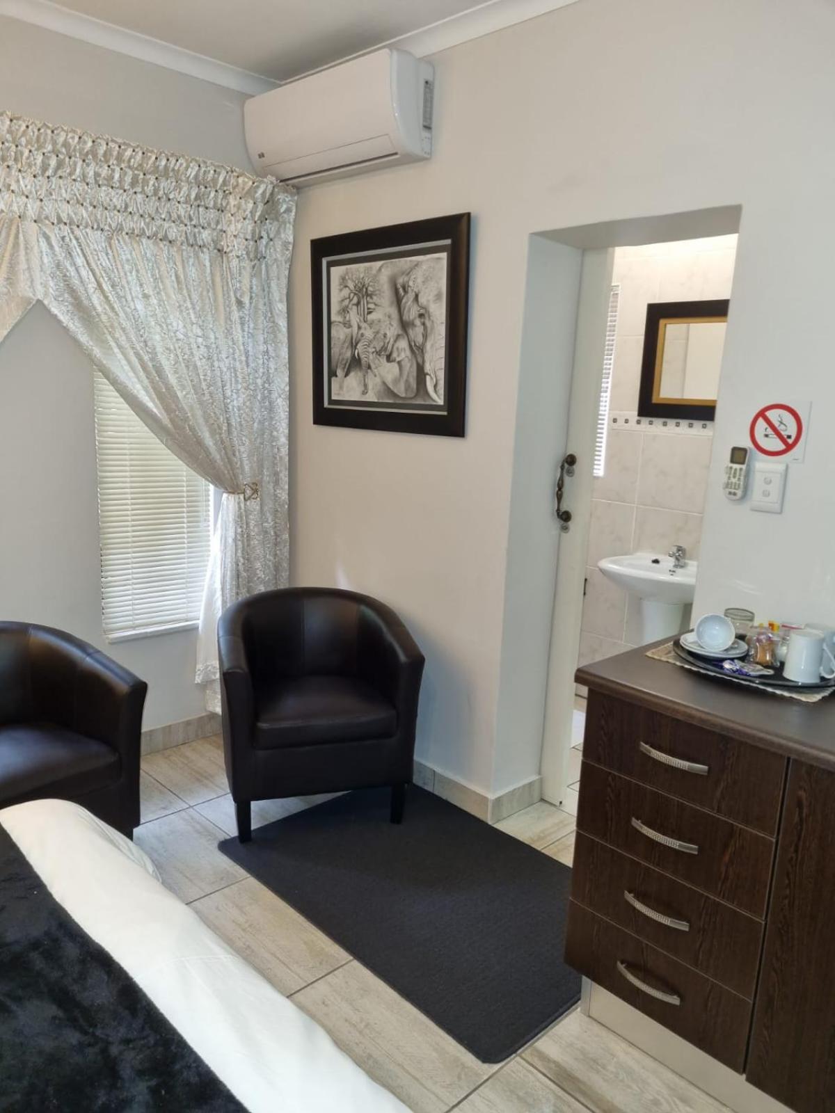 Classic Double Room - Photo 5
