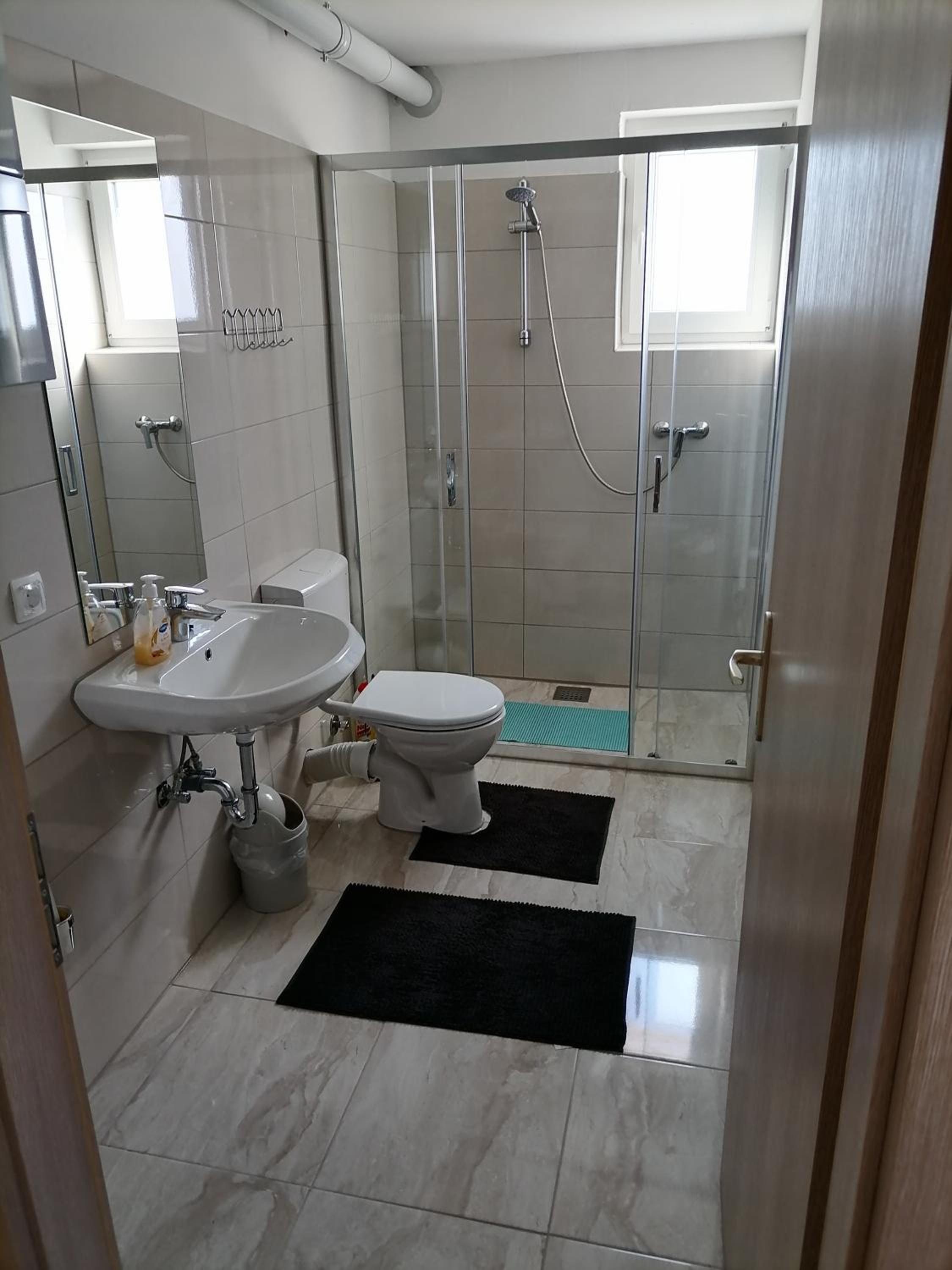 Apartment - Ground Floor - Photo 5