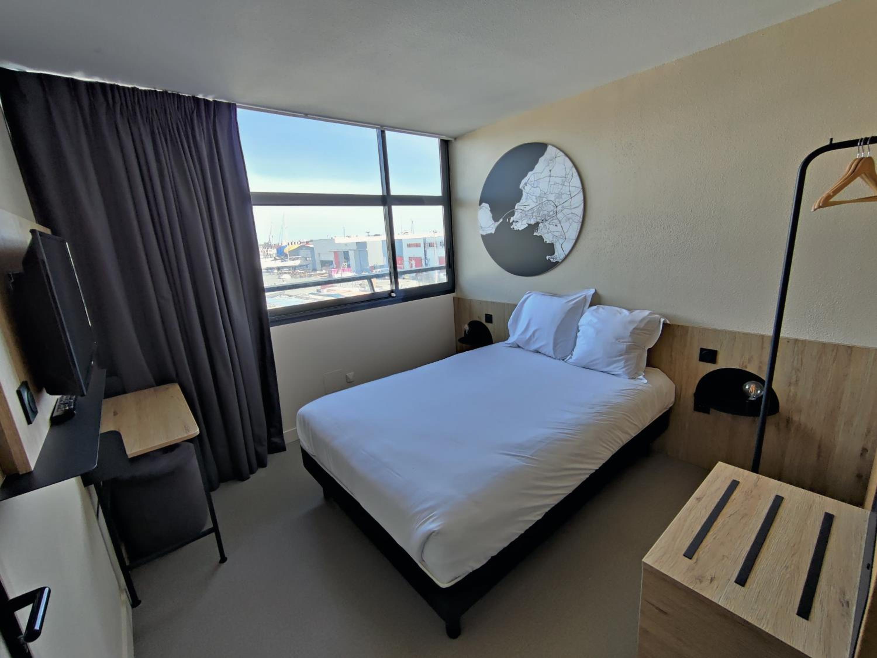 Double Room - Disability Access photo 1