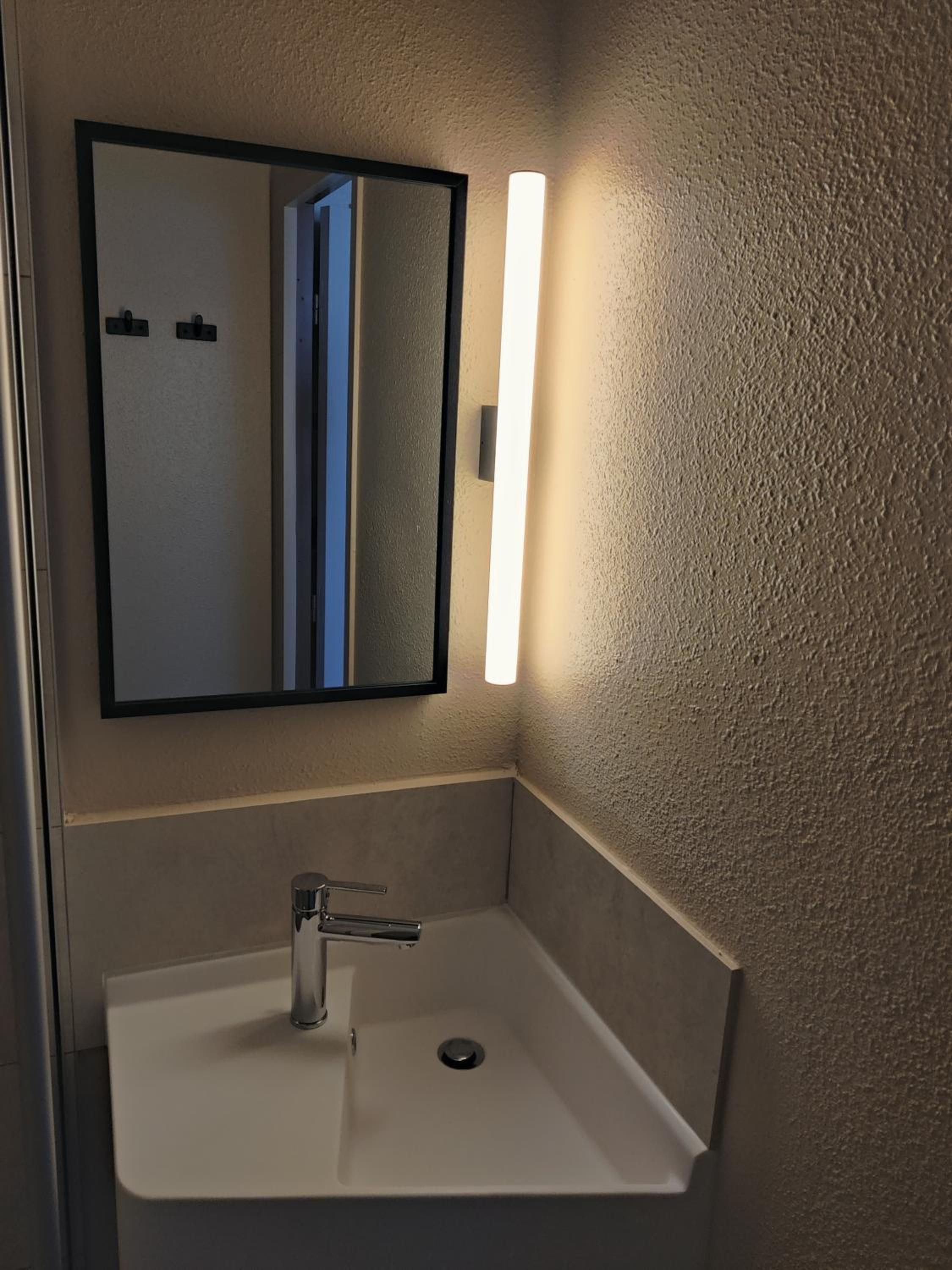 Double Room - Disability Access photo 3
