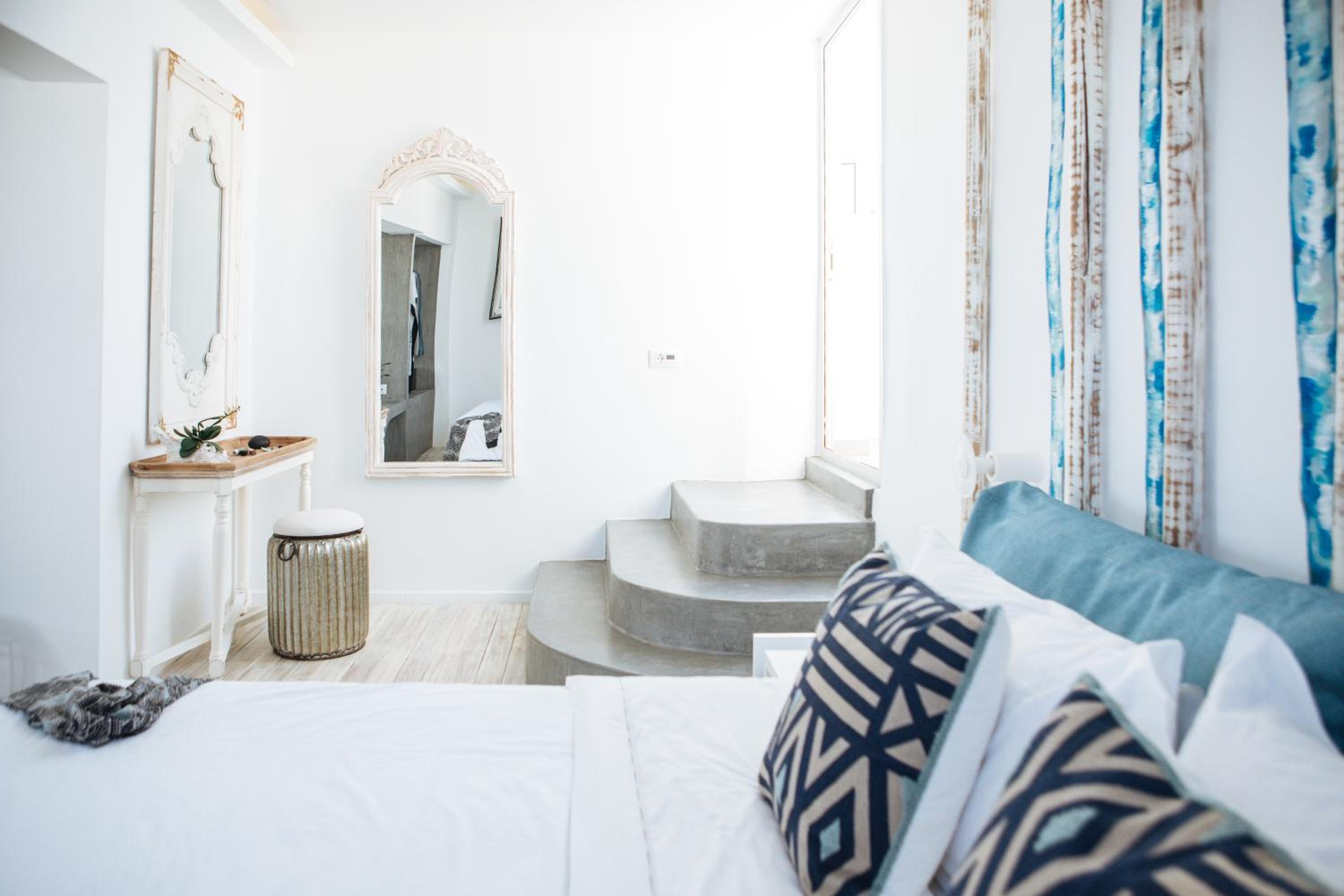 Suite with Sea View - Photo 19