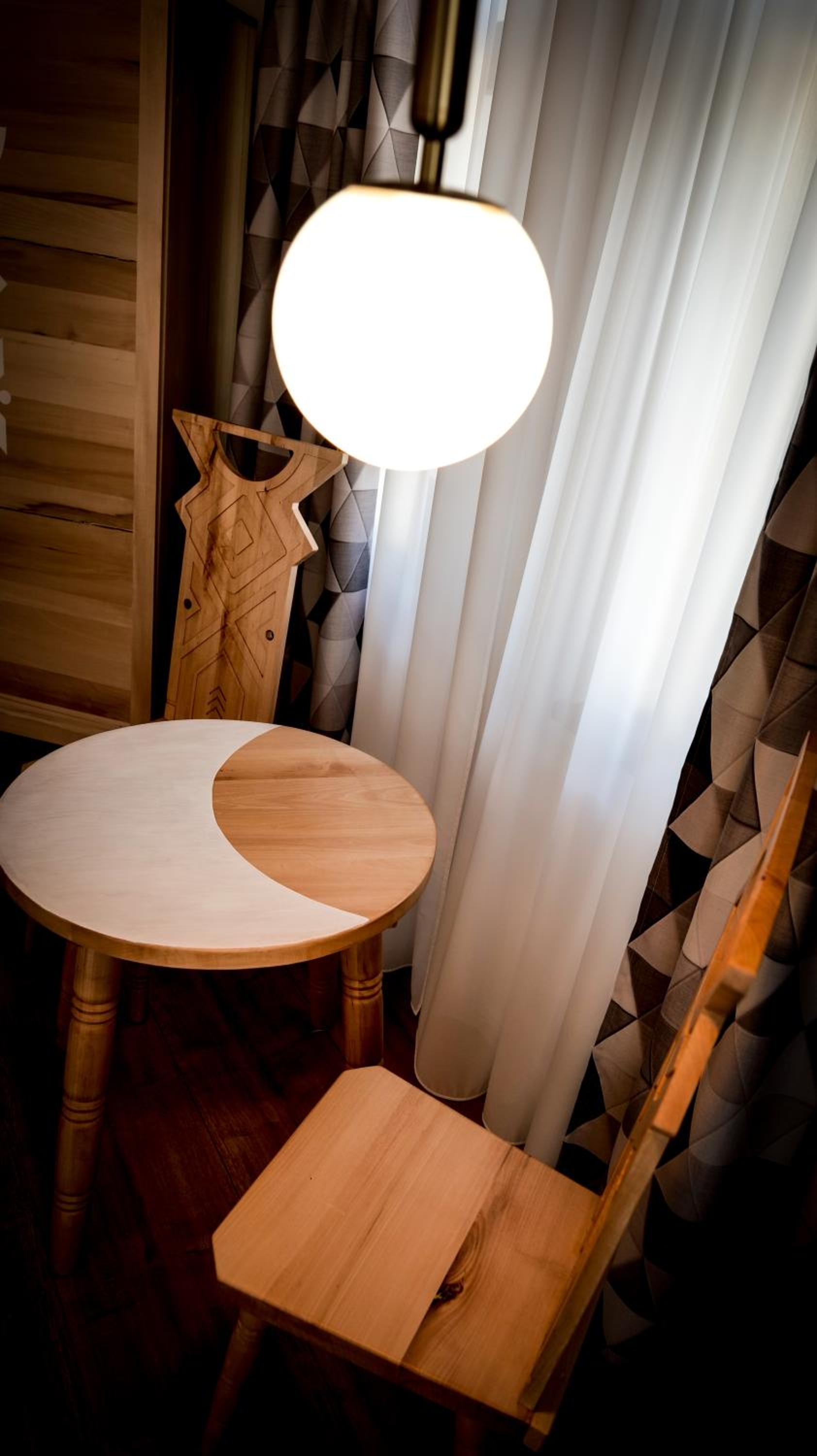 Deluxe Family Room - Photo 11
