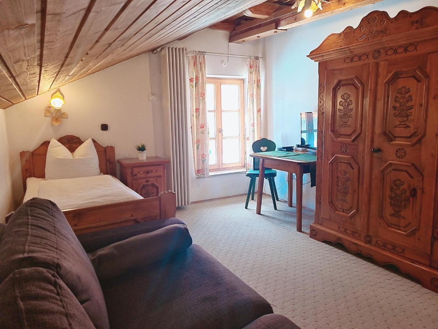 Single Room