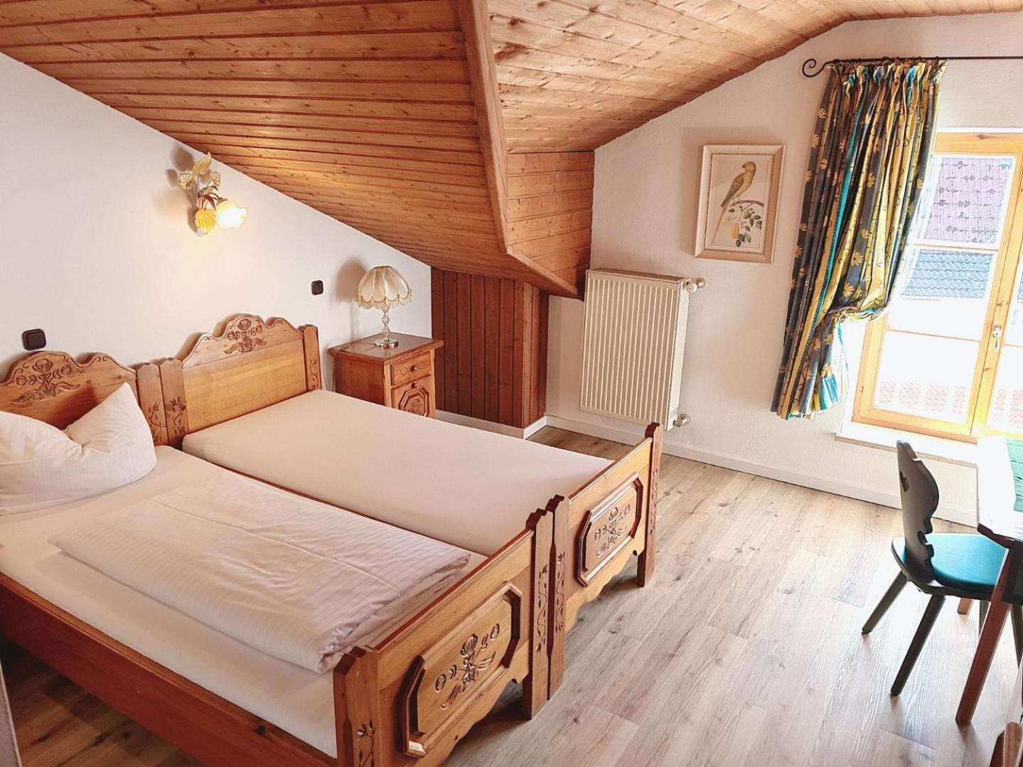 Double Room - Photo 2