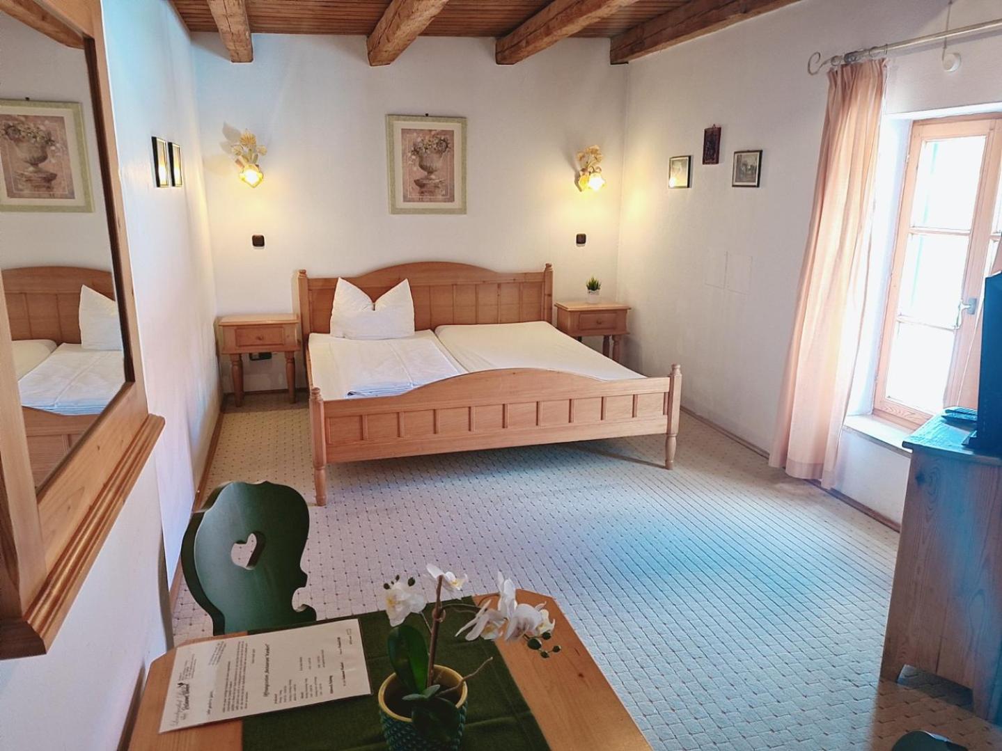Double Room - Photo 3
