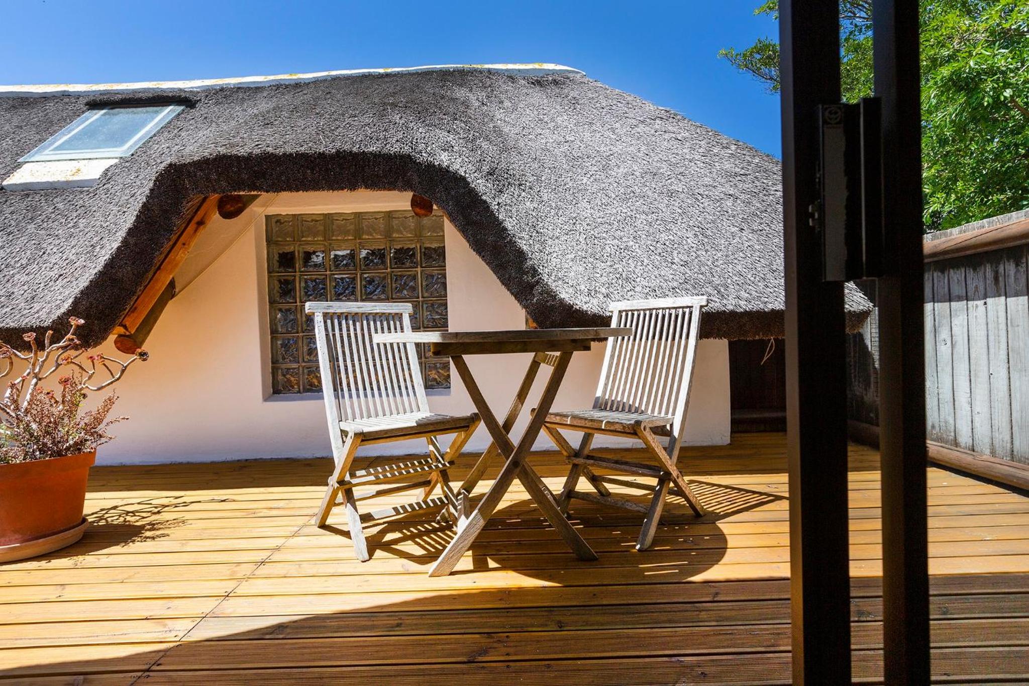 Standard Double Room - Photo 2