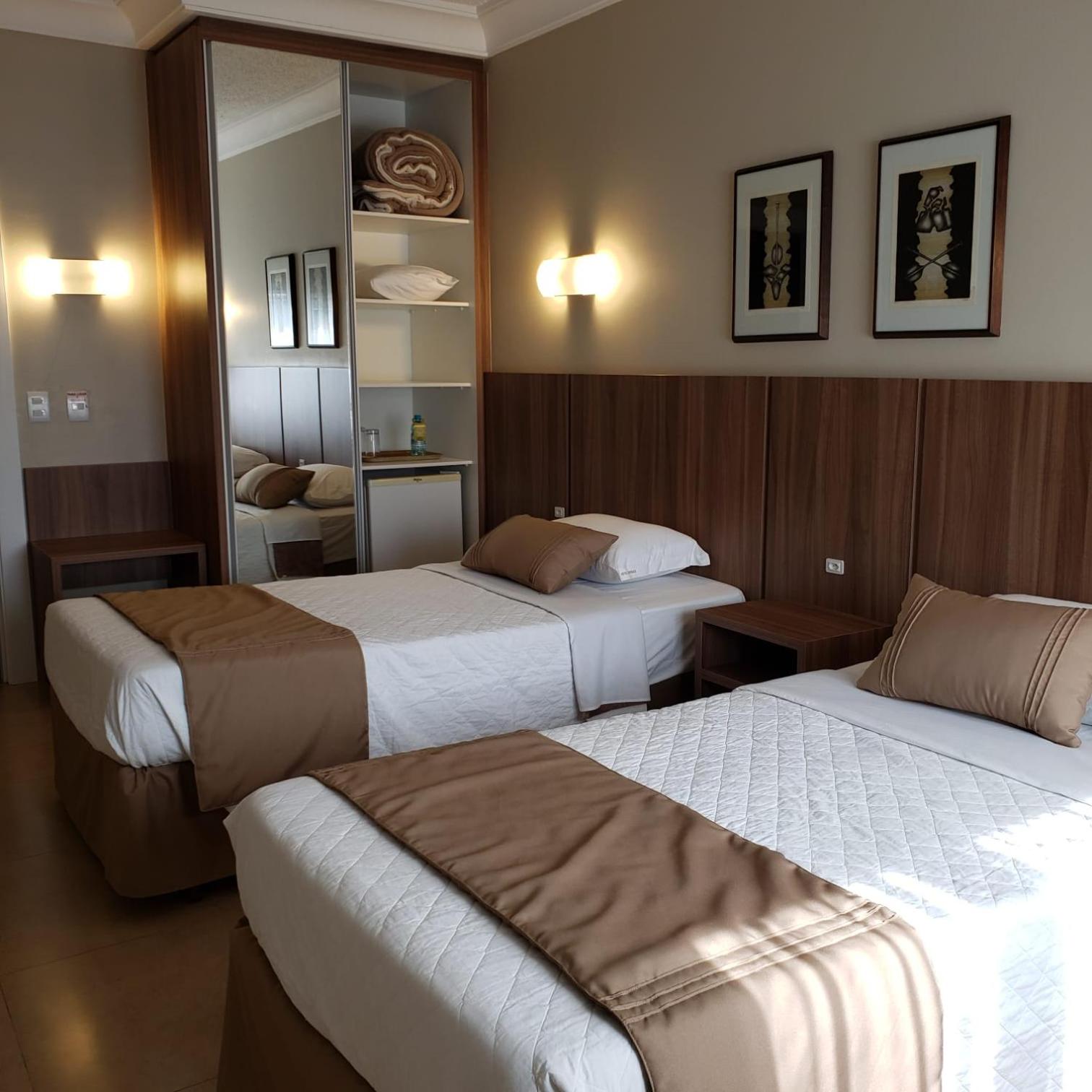 Large Twin Room