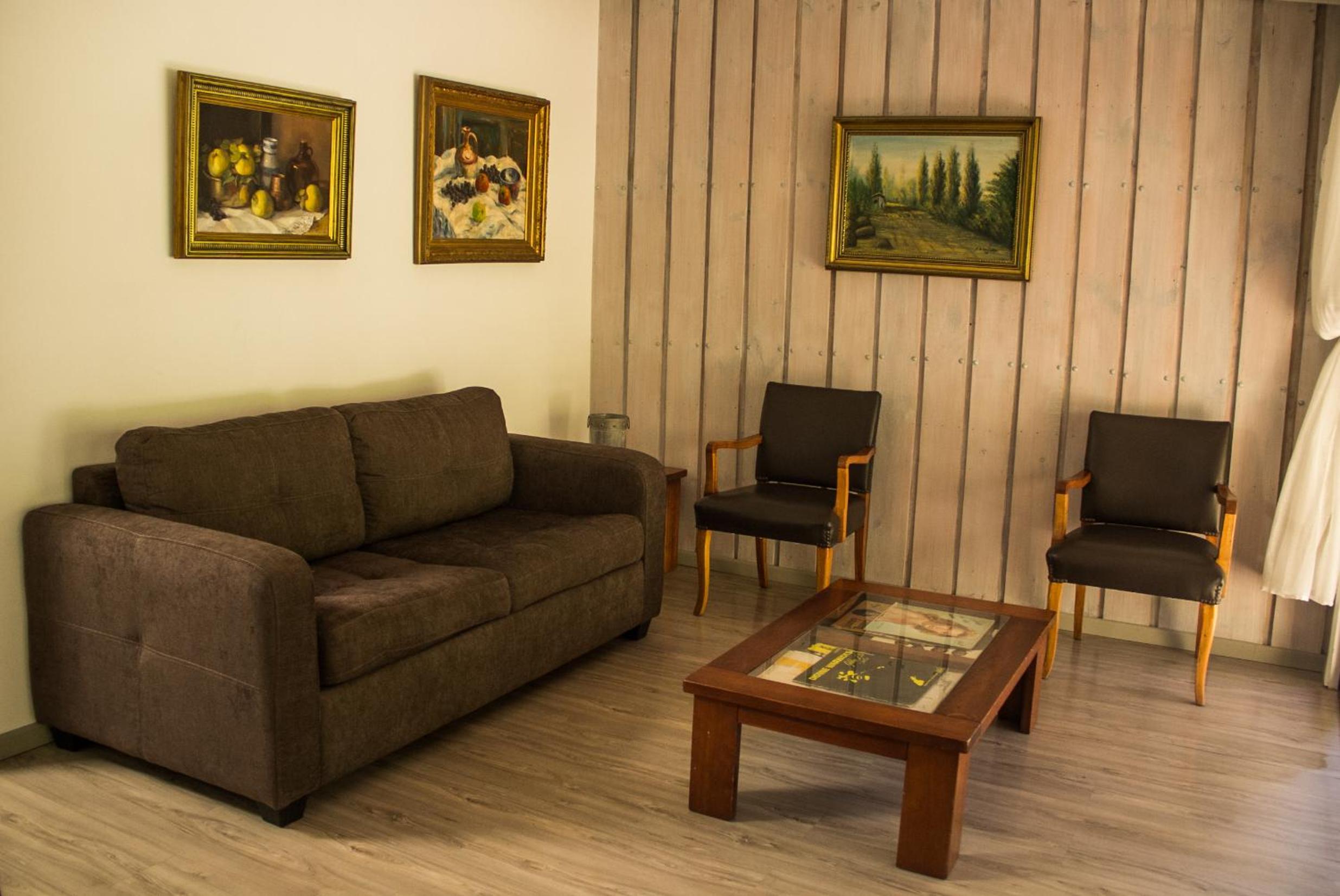 Family Bungalow photo 1