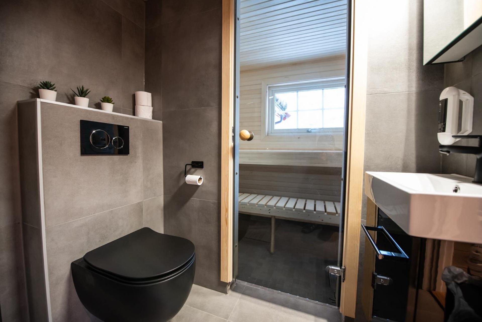 Deluxe Bungalow with Sea View & Sauna photo 2