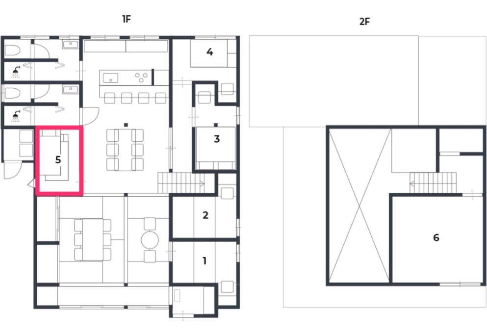 Economy Twin Room - Photo 12