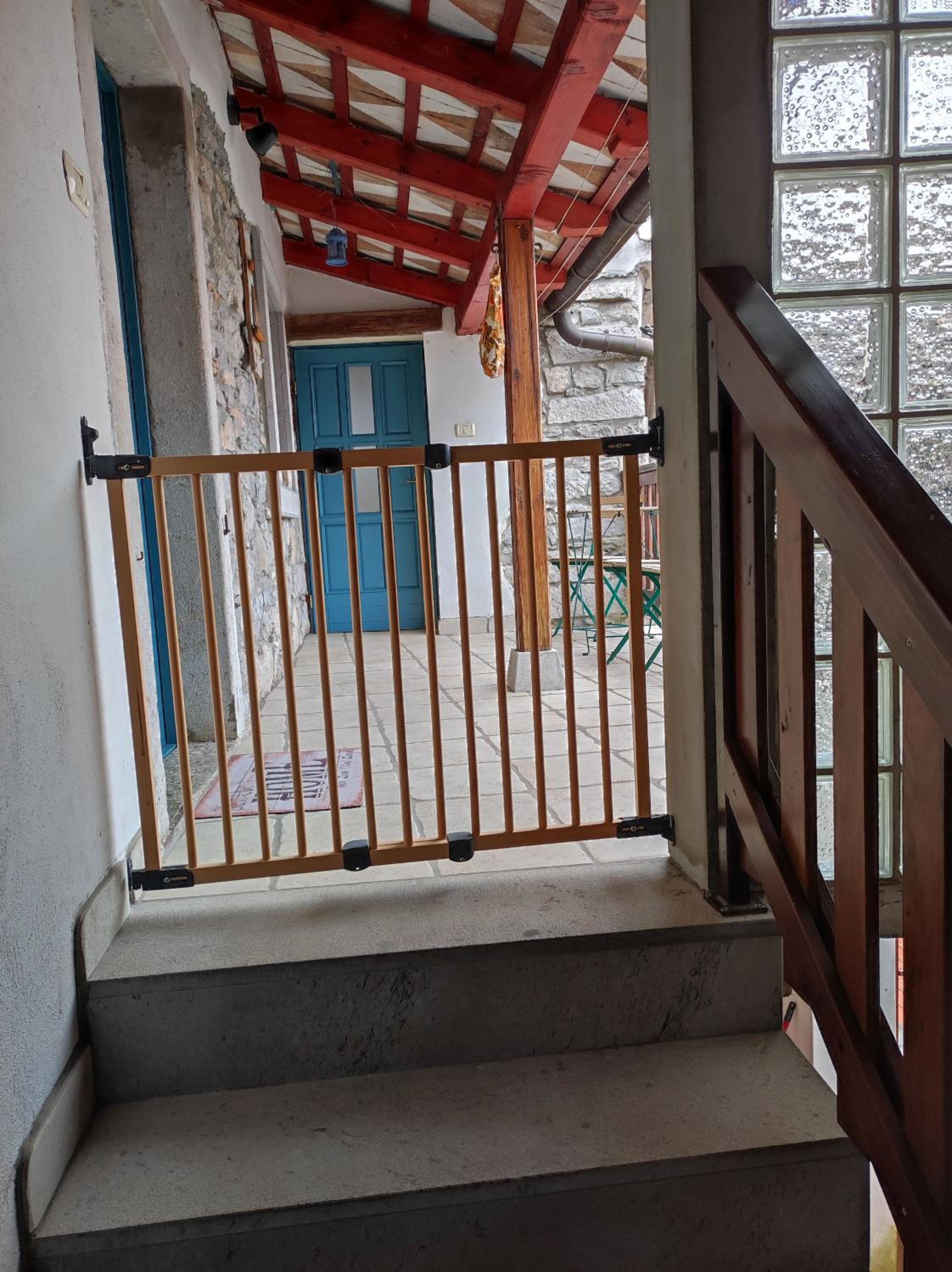Apartment with Terrace - Photo 13
