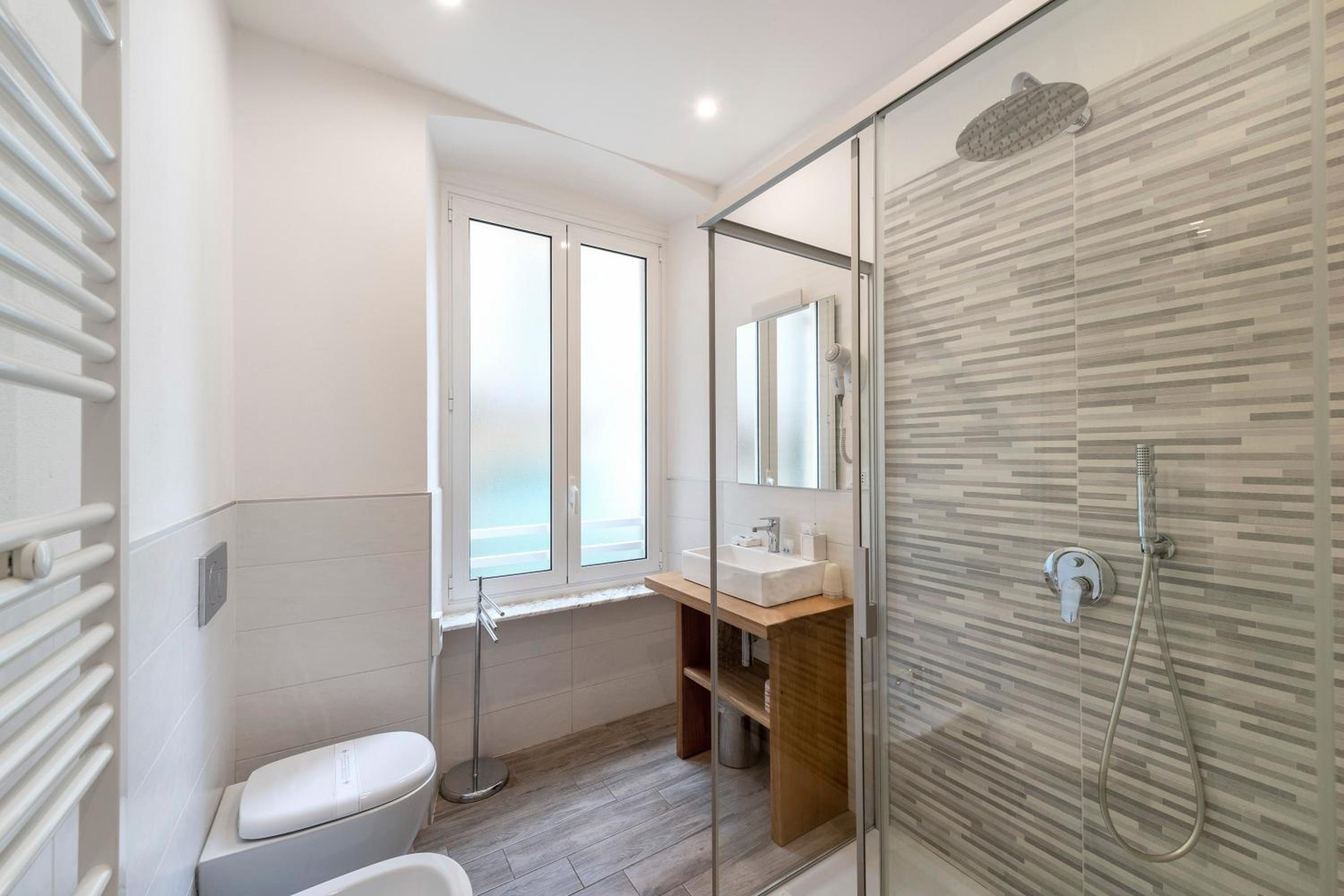 Standard Triple Room photo 2