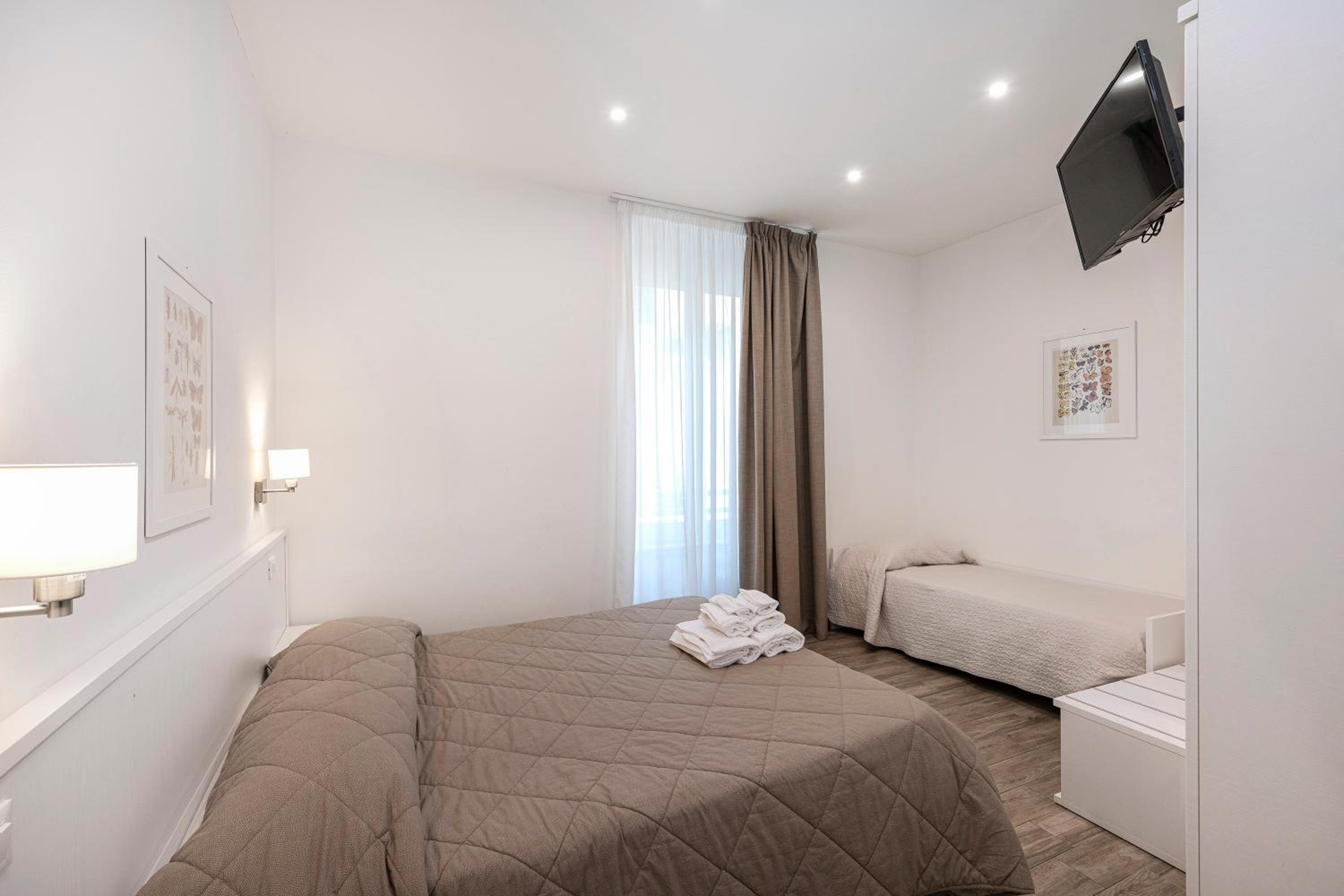 Standard Triple Room photo 3