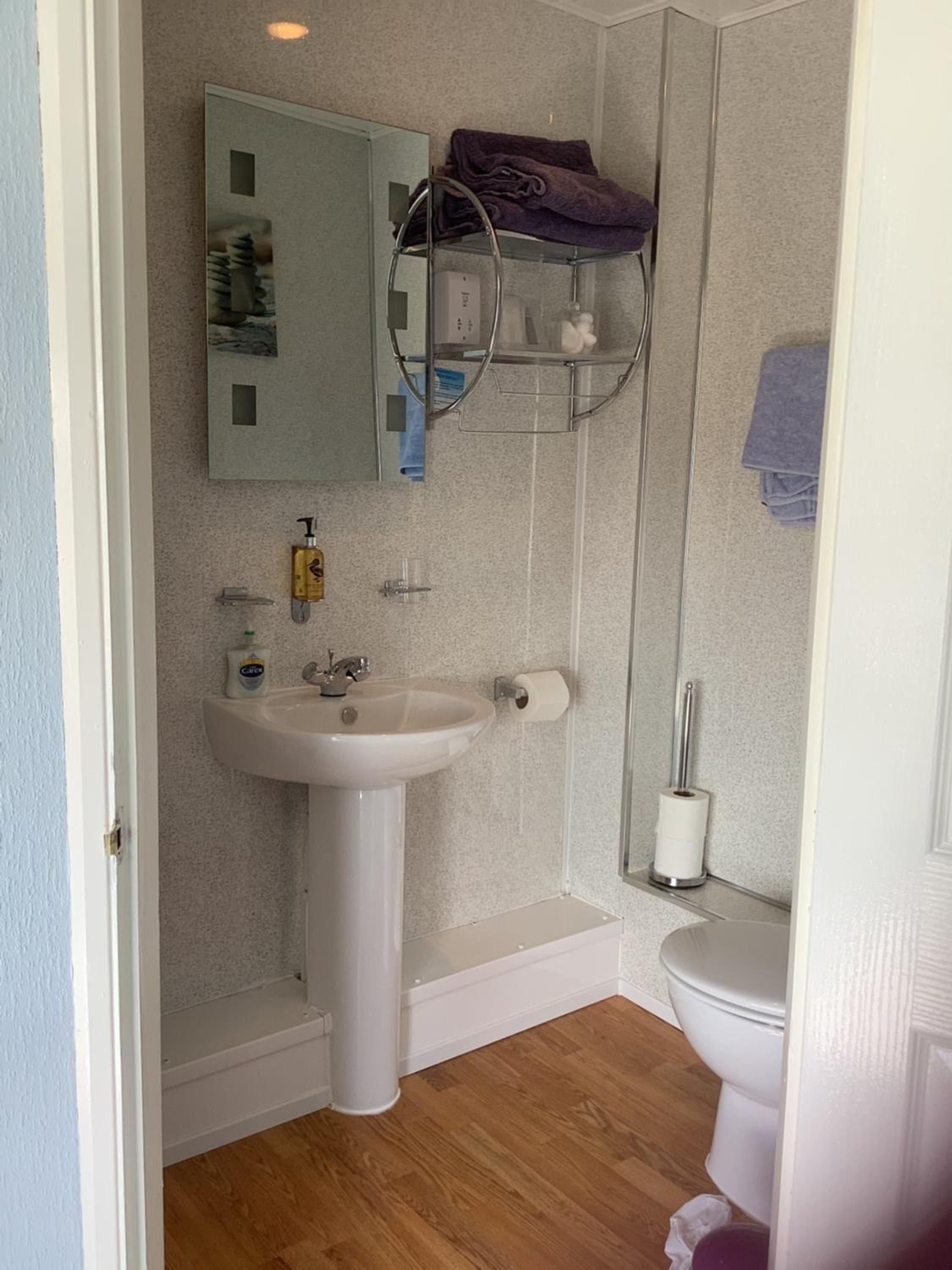 Double Room with Private Bathroom photo 2