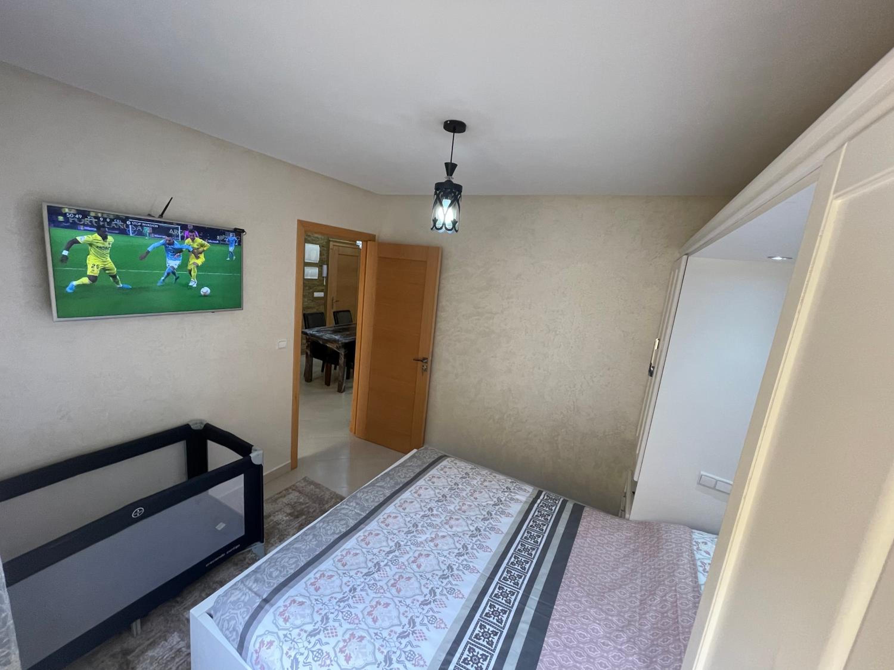 One-Bedroom Apartment - Photo 21