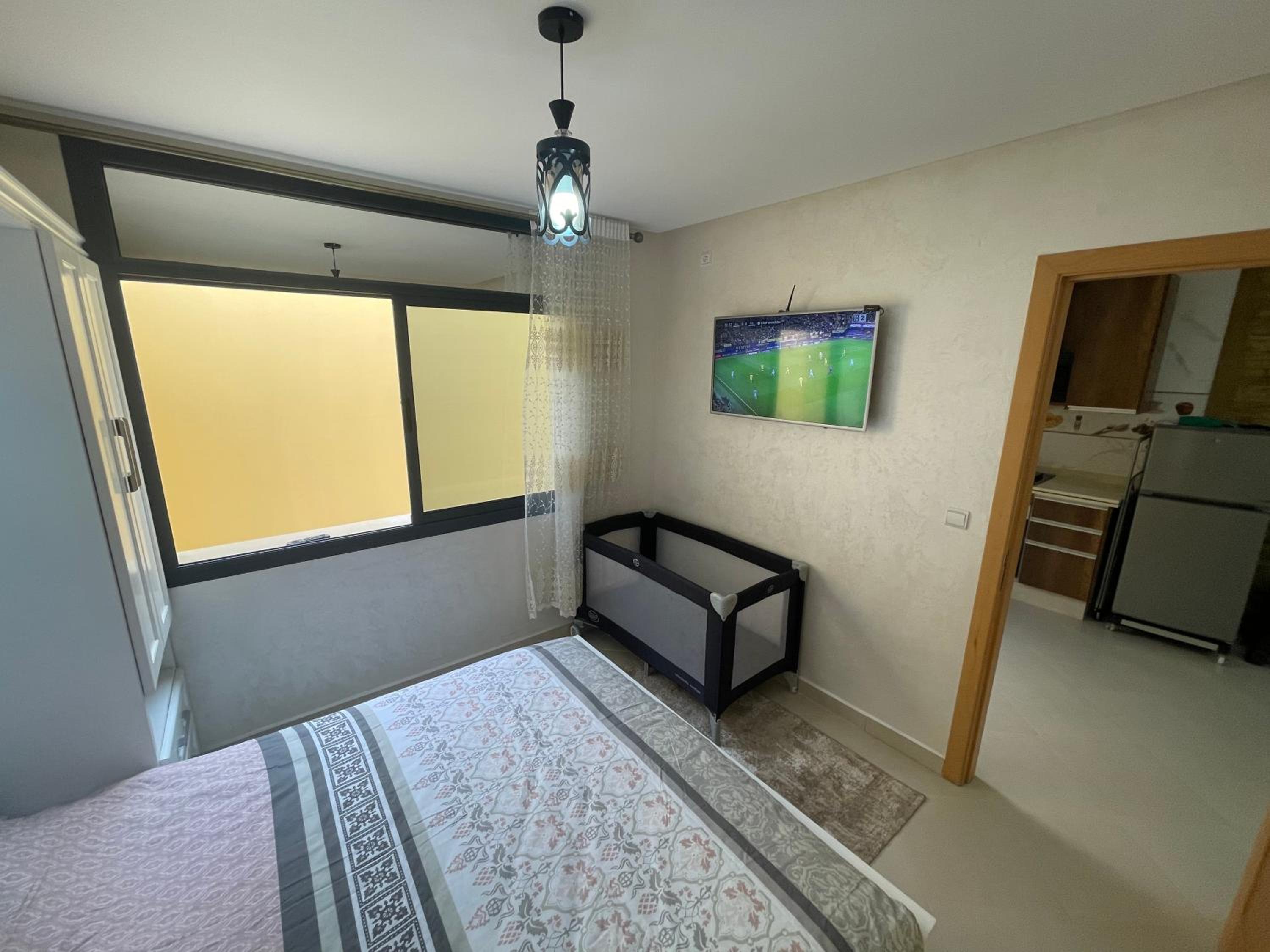 One-Bedroom Apartment - Photo 1