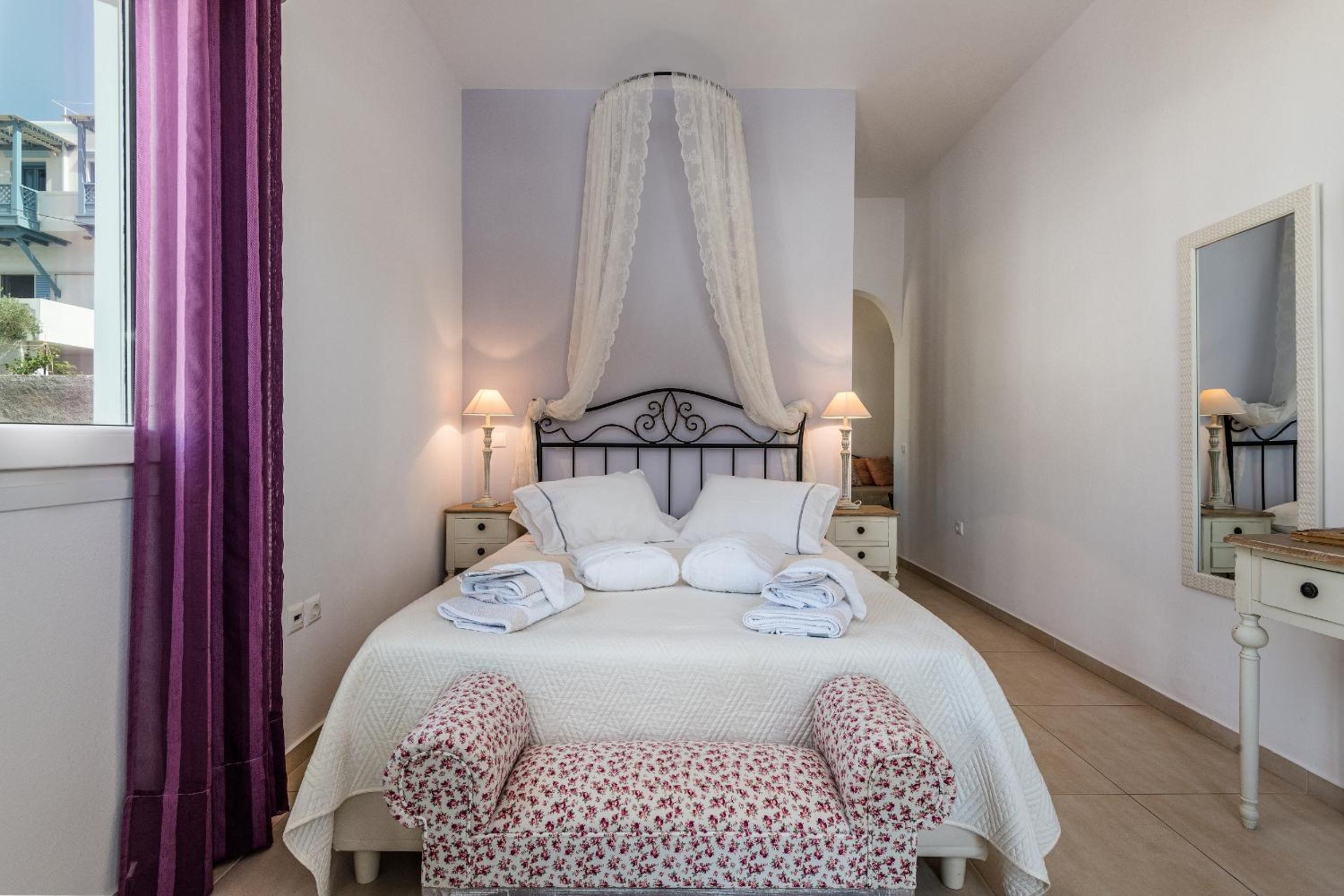Deluxe Triple Room with Sea View