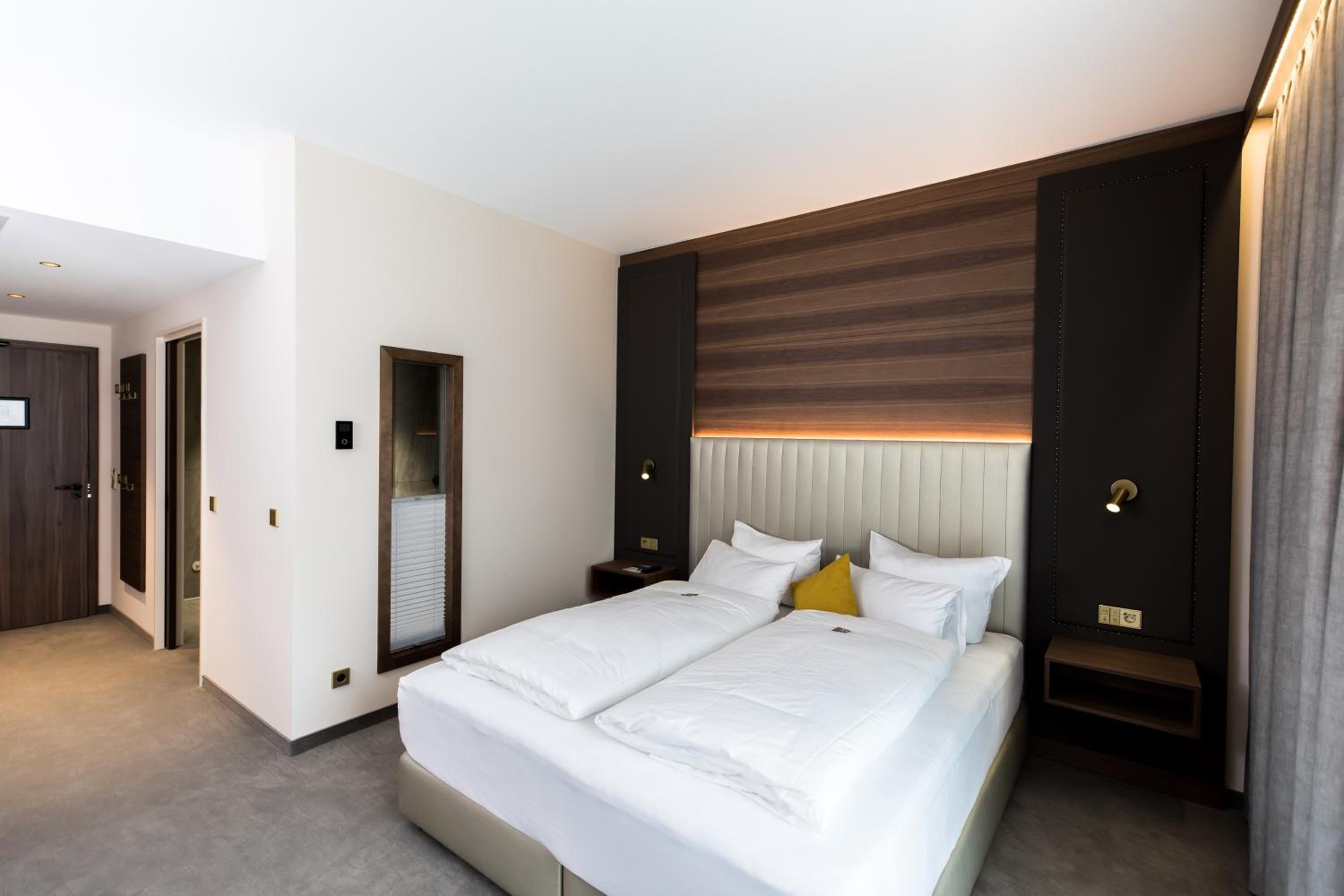 Superior Double Room - Photo 1