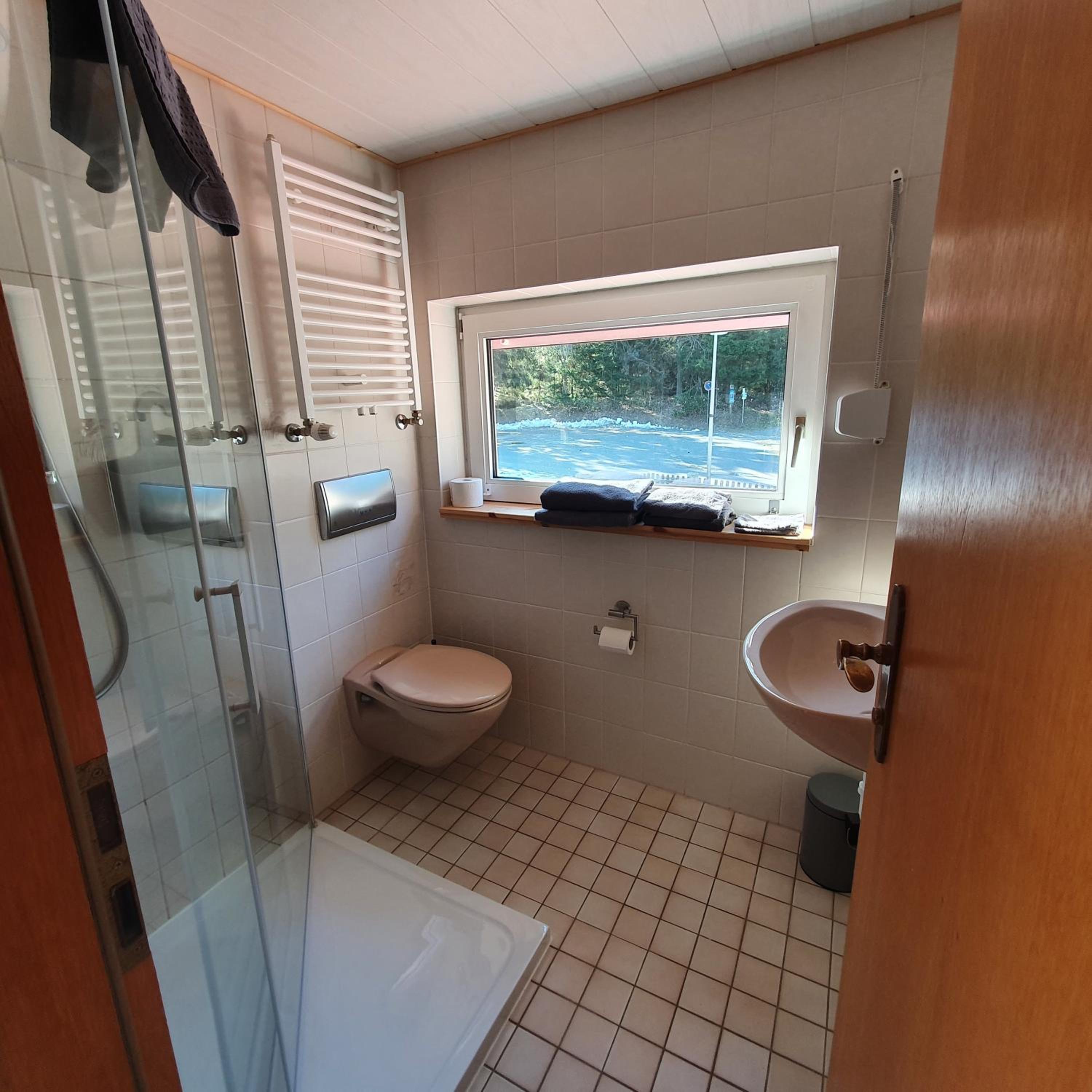 Double Room with Private Bathroom photo 3