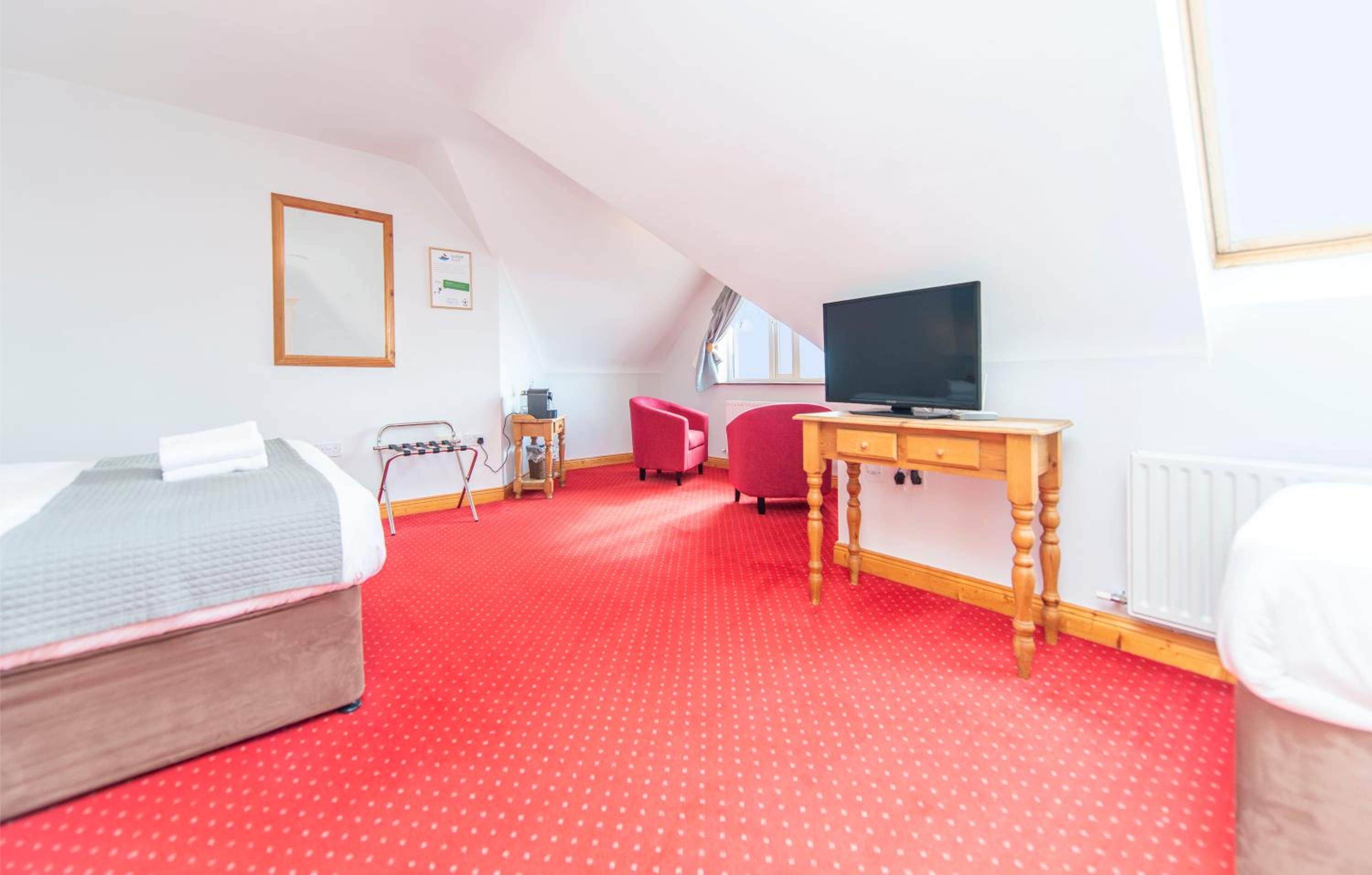 Family Room with Sea View photo 2