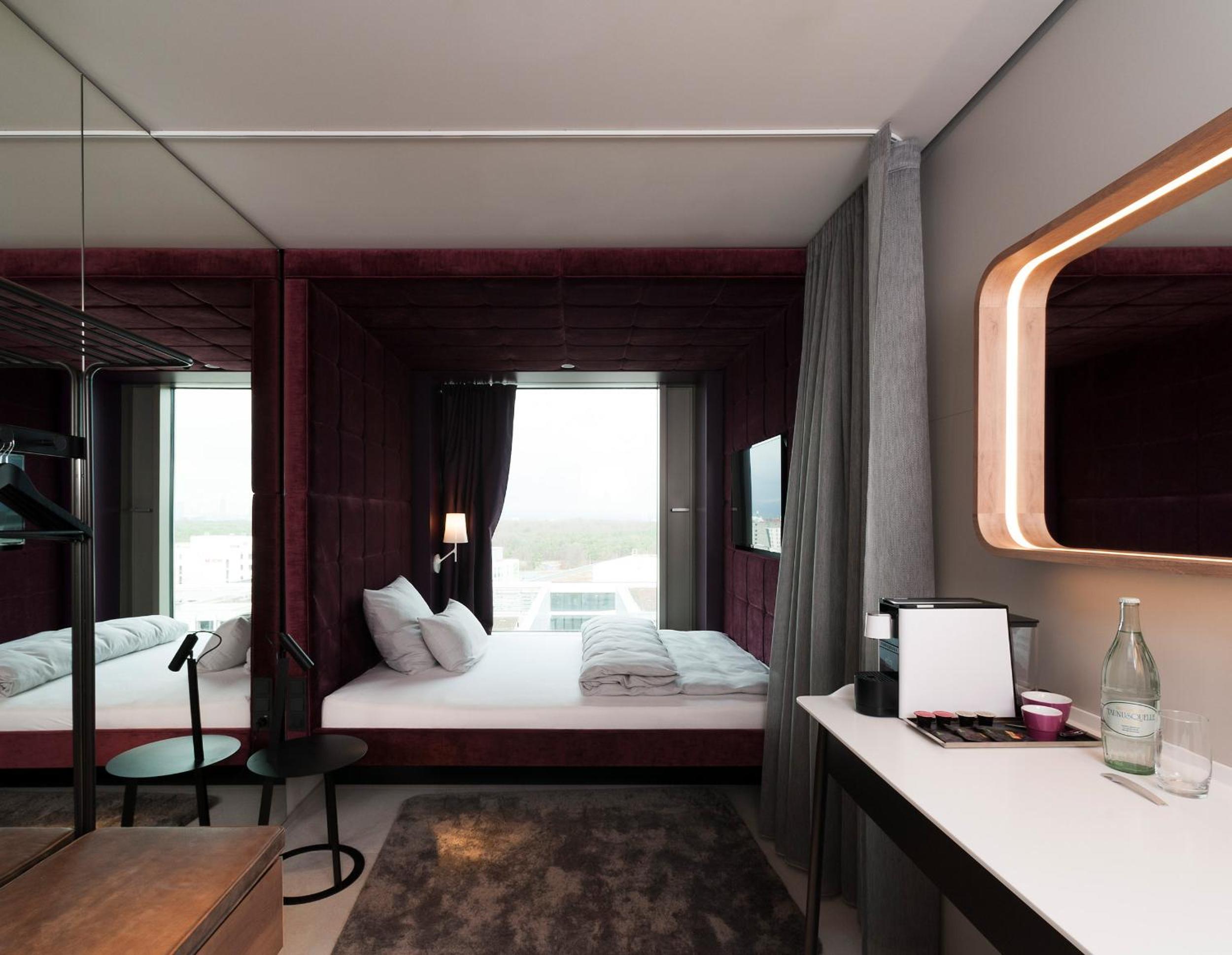 Smart Room - Photo 1