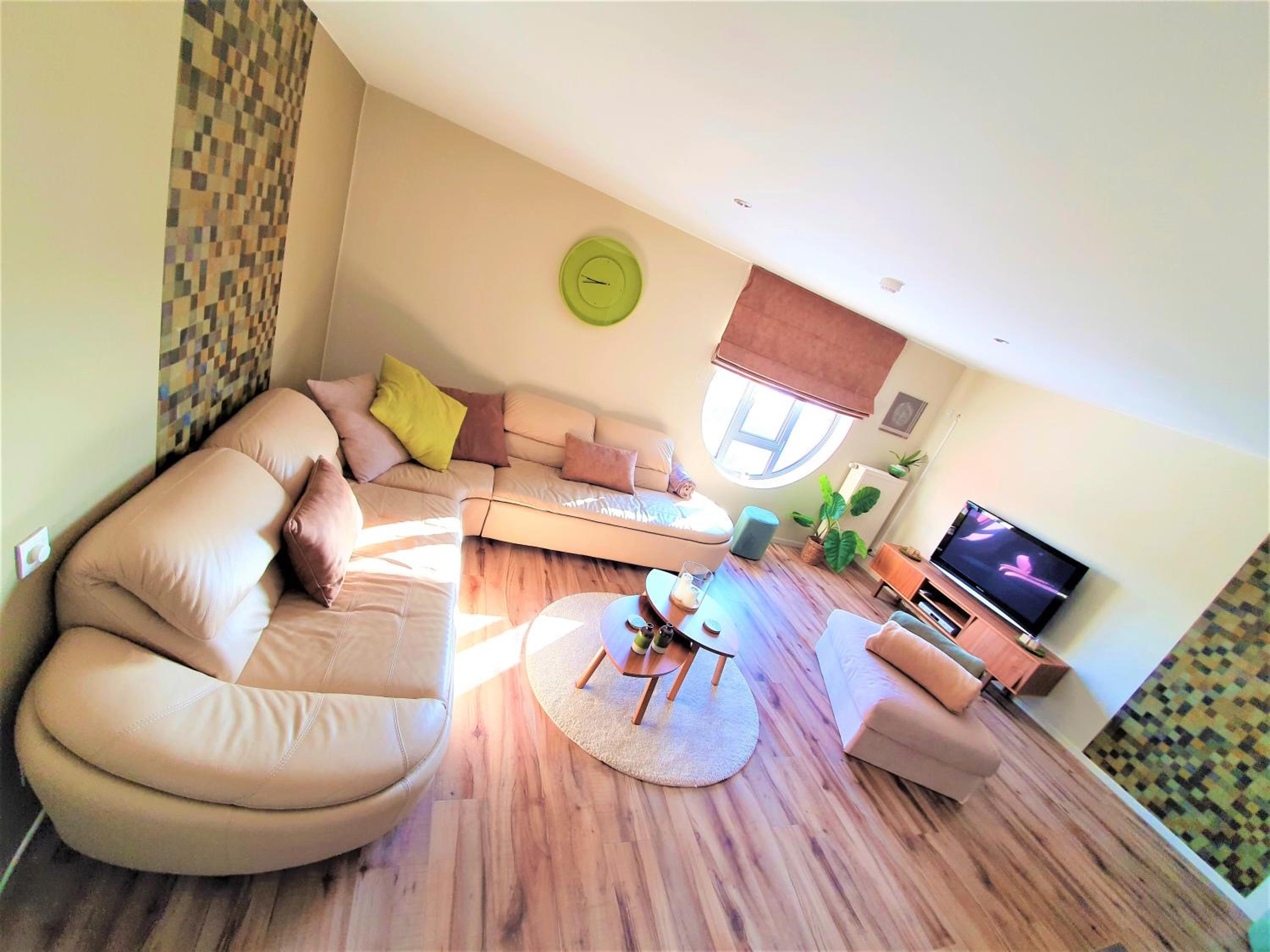 Deluxe Suite photo 3