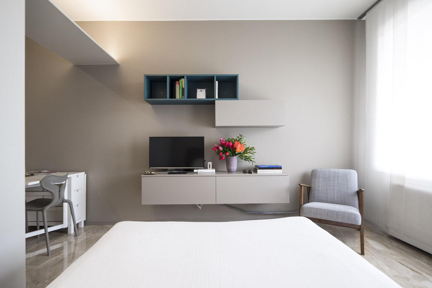 Three-Bedroom Standard Apartment