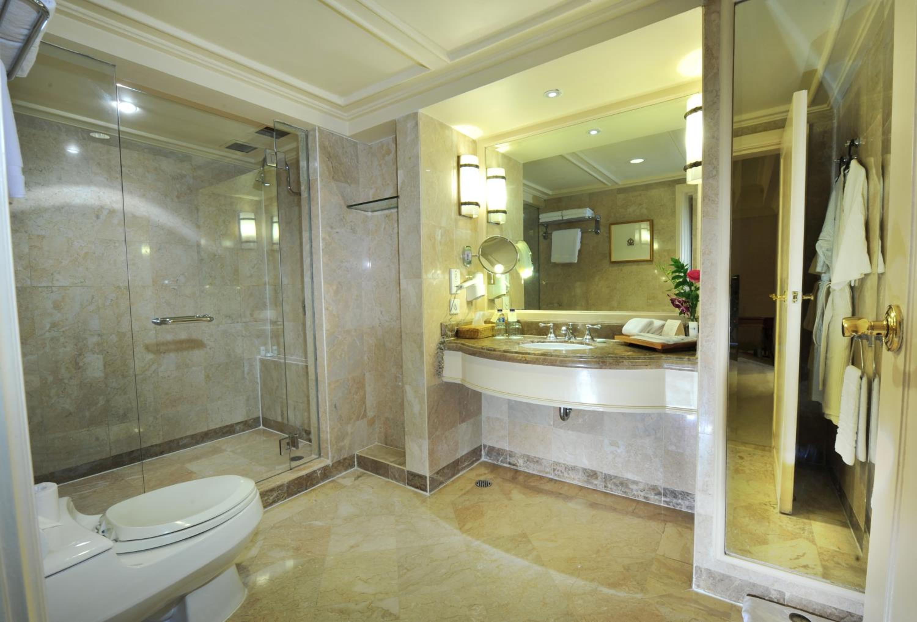 Club Suite  - Photo 3