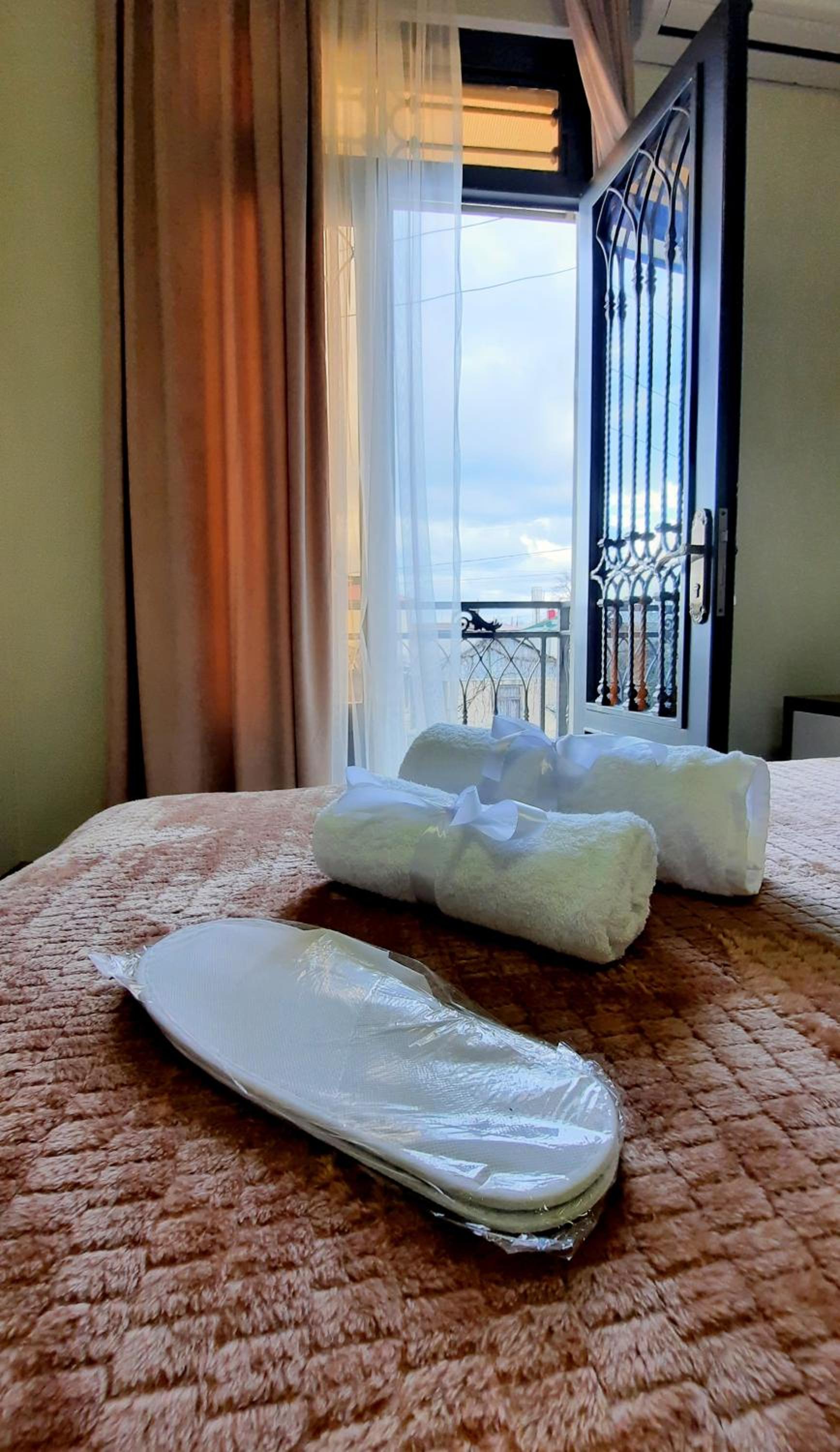 Twin Room with Balcony photo 2
