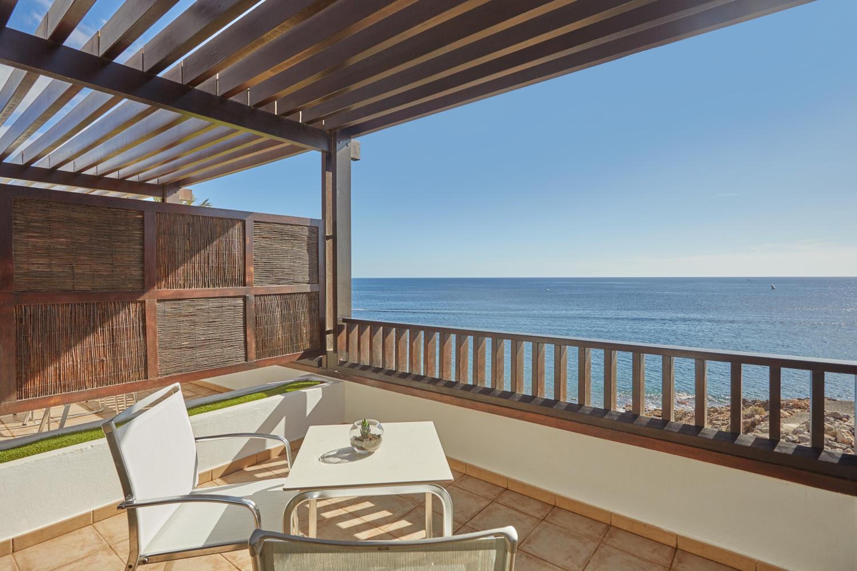 Junior Suite Ocean View Preferred Club