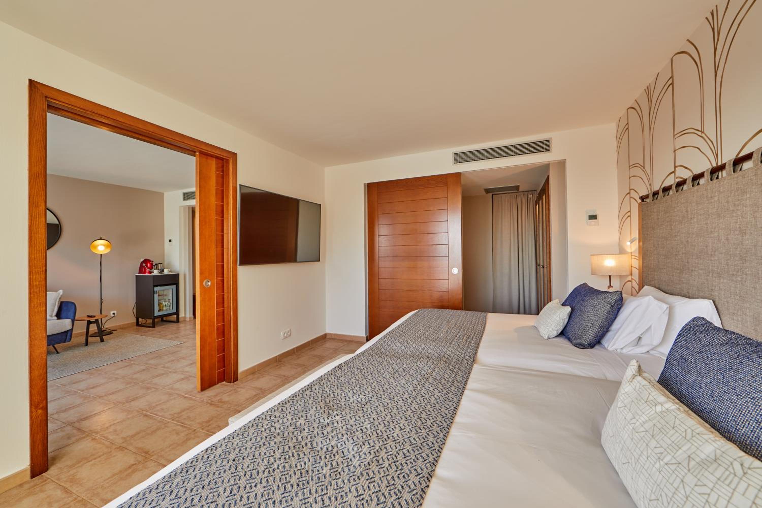 Suite Ocean View Swim Up Preferred Club - Photo 16