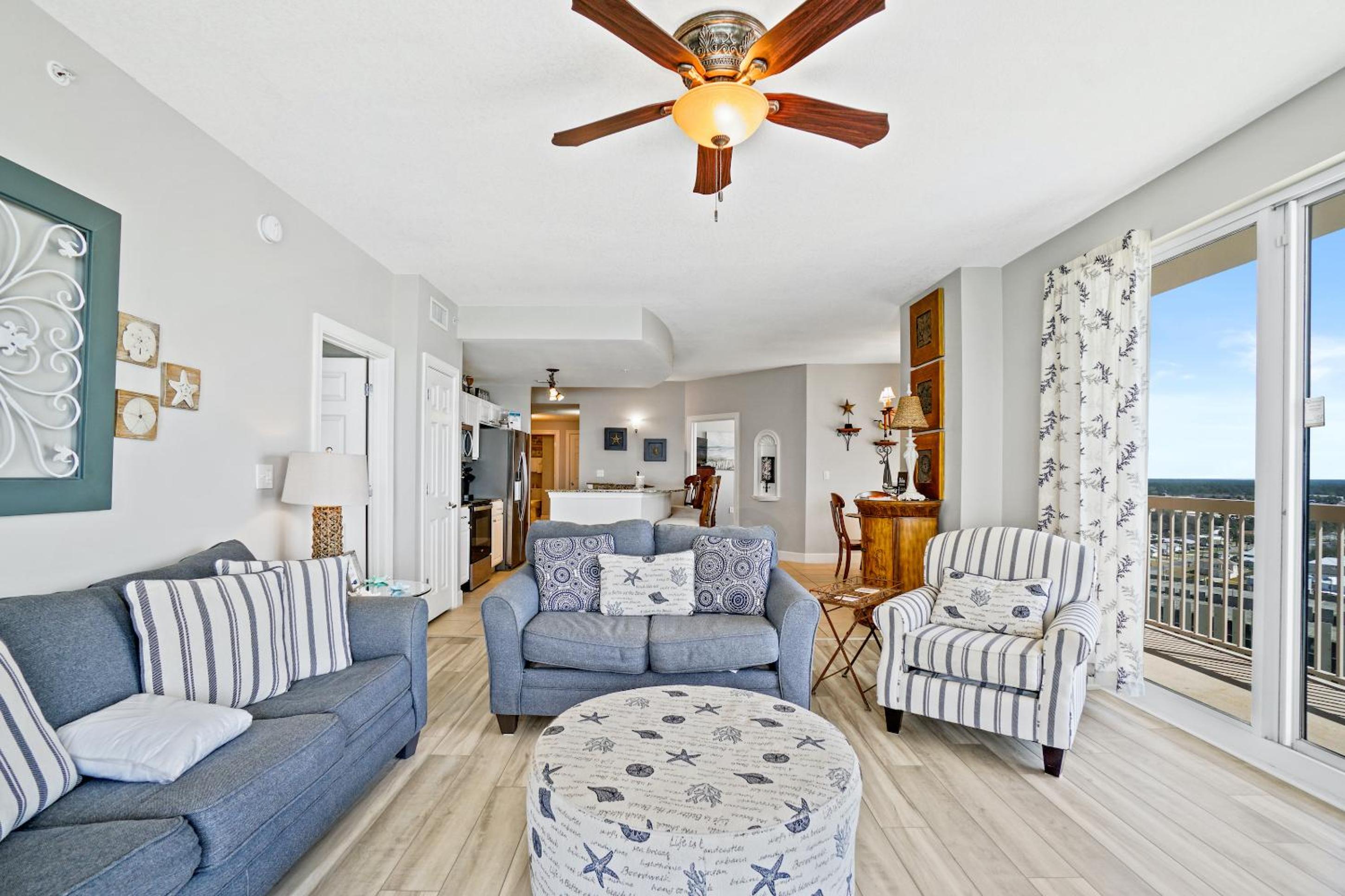 Apartment with Sea View photo 1