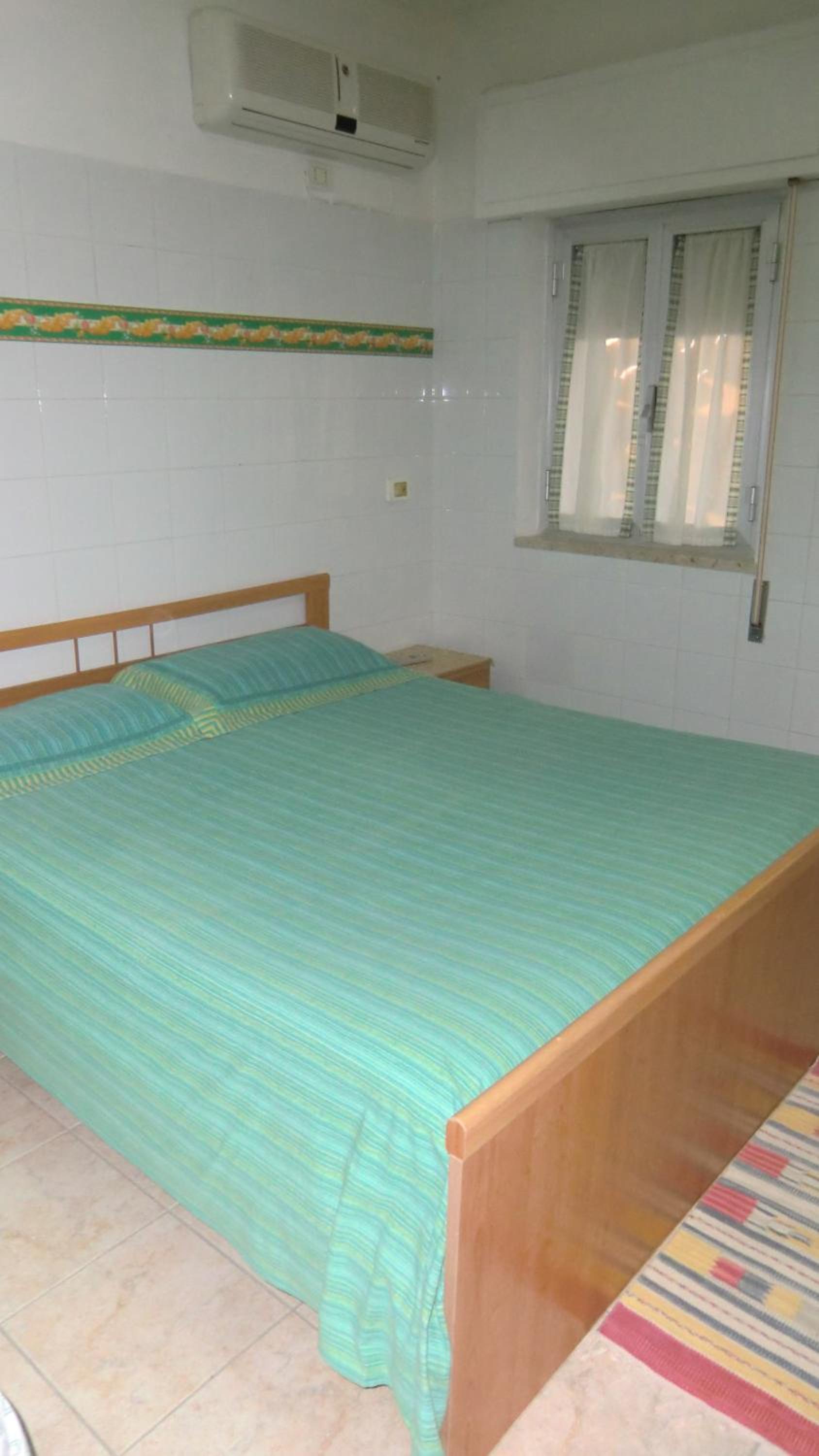 Double Room - Disability Access photo 1