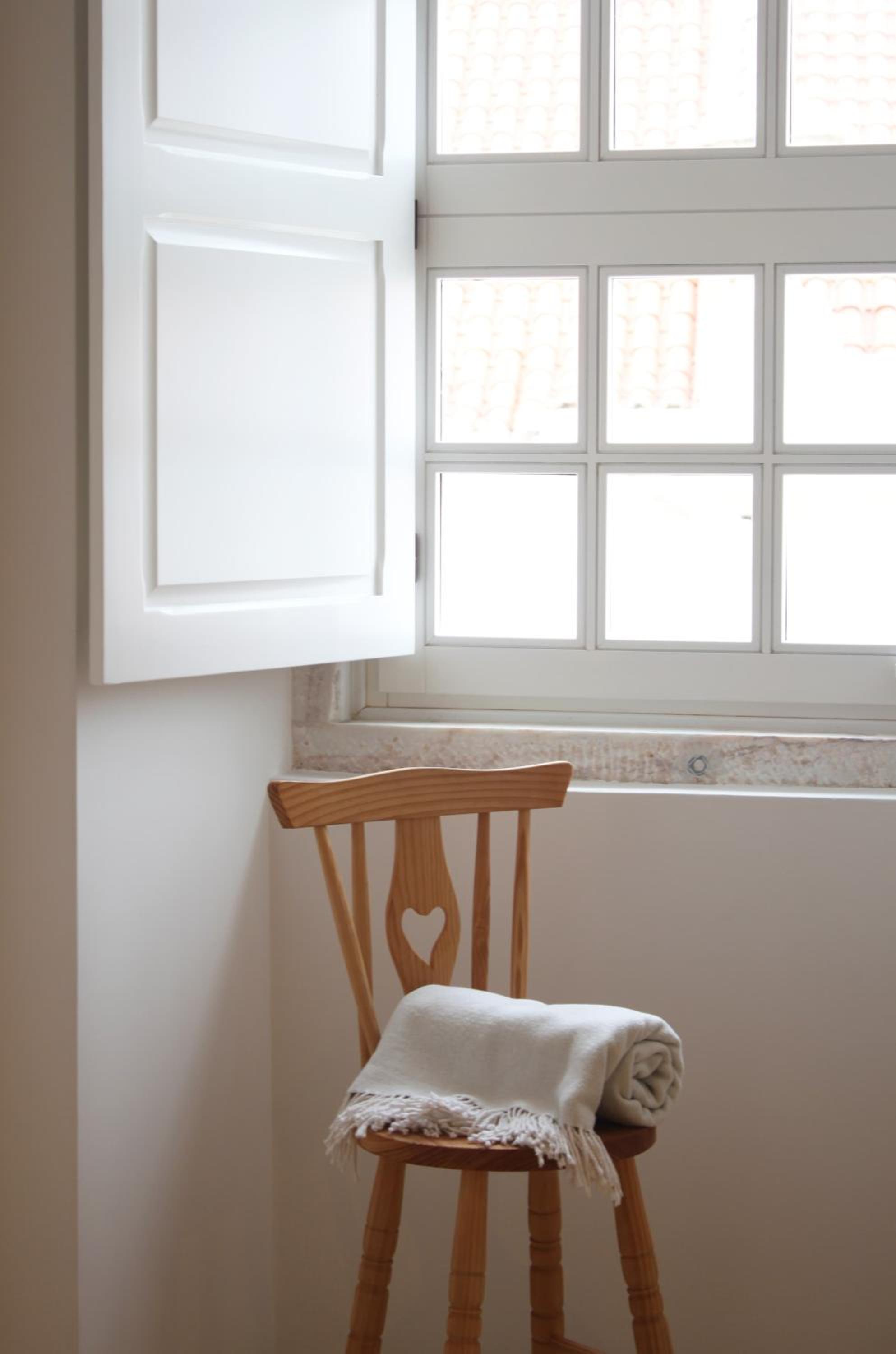 Double or Twin Room - Photo 5