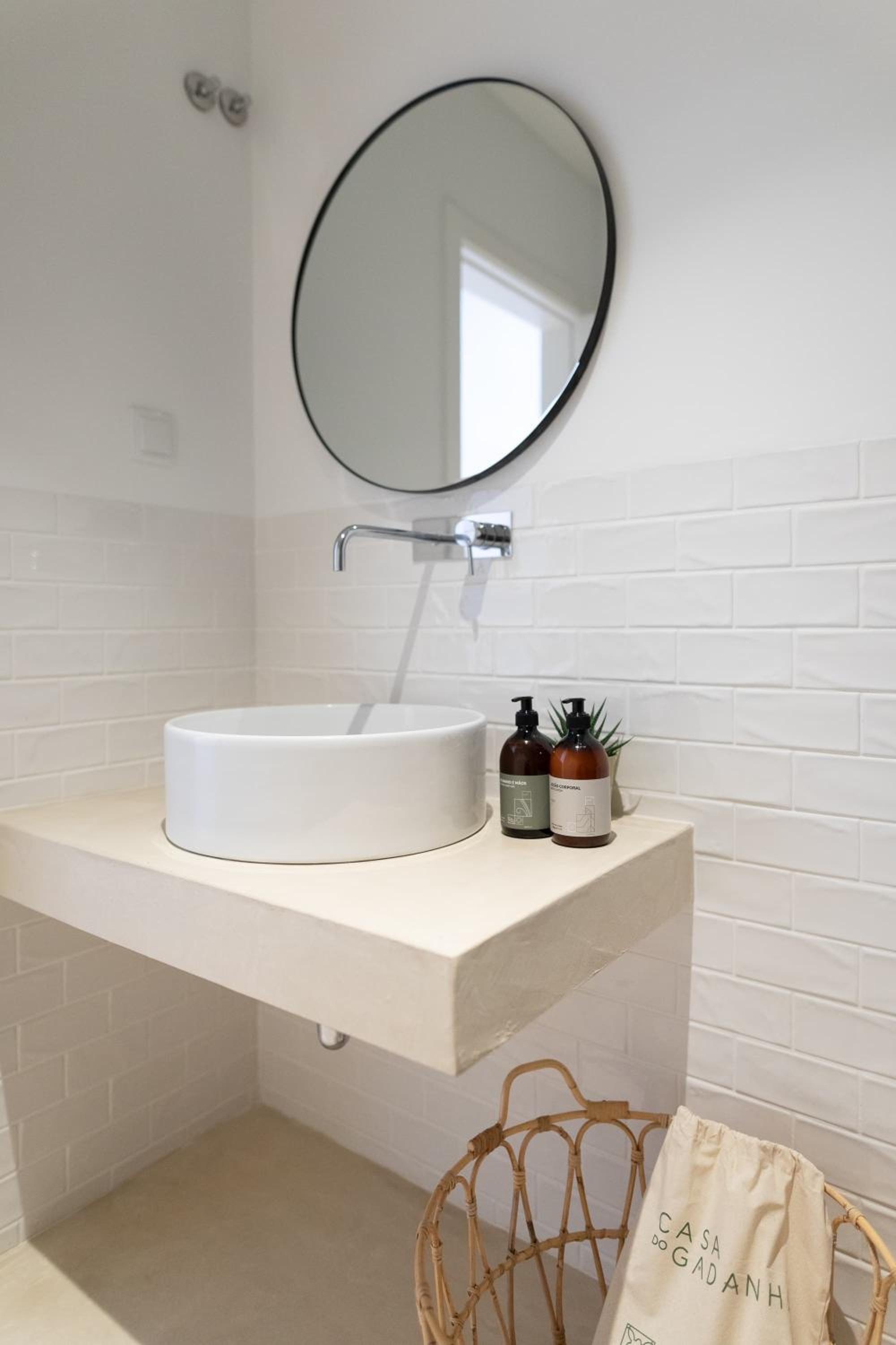 Double or Twin Room - Photo 2