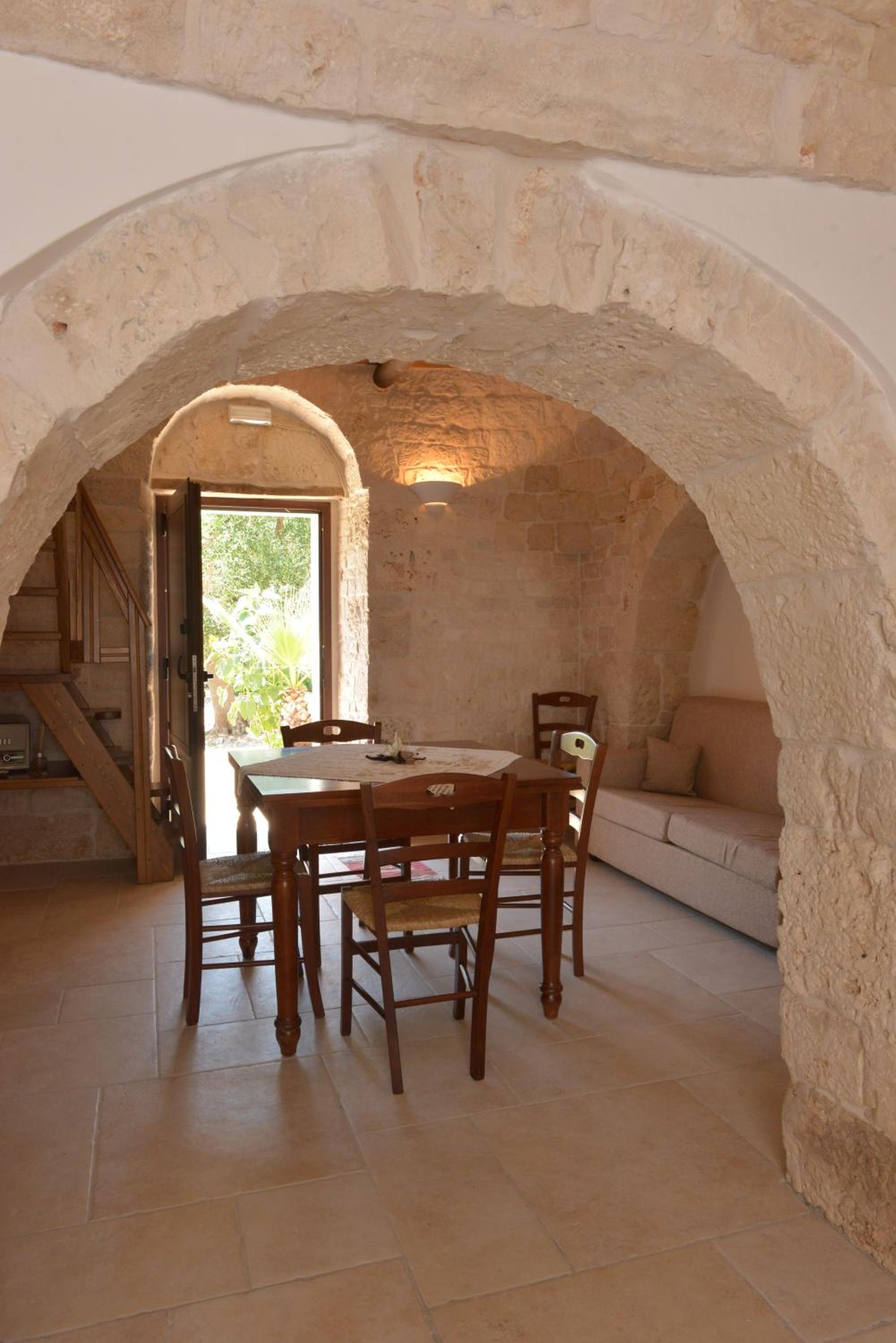 Trullo - Split Level (2 Adults + 2 Children) photo 2