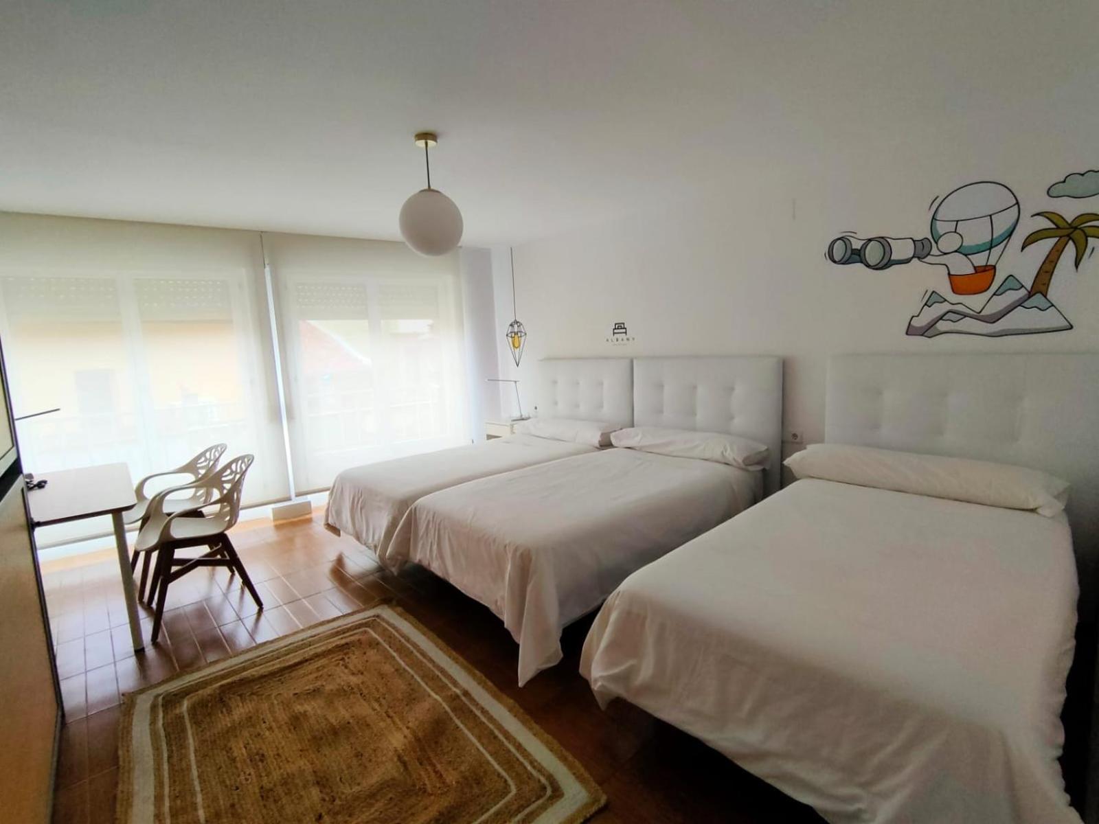 Habitación Triple con Baño Privado