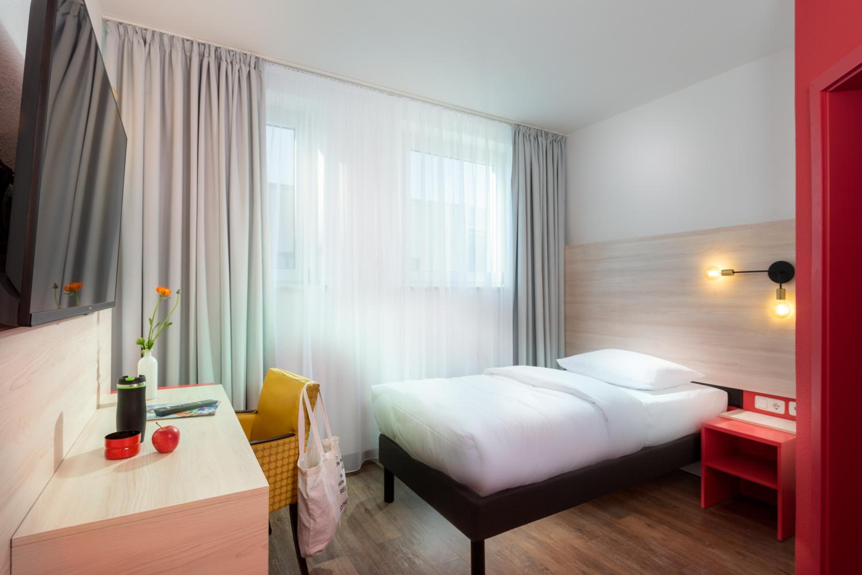 Single Room photo 1