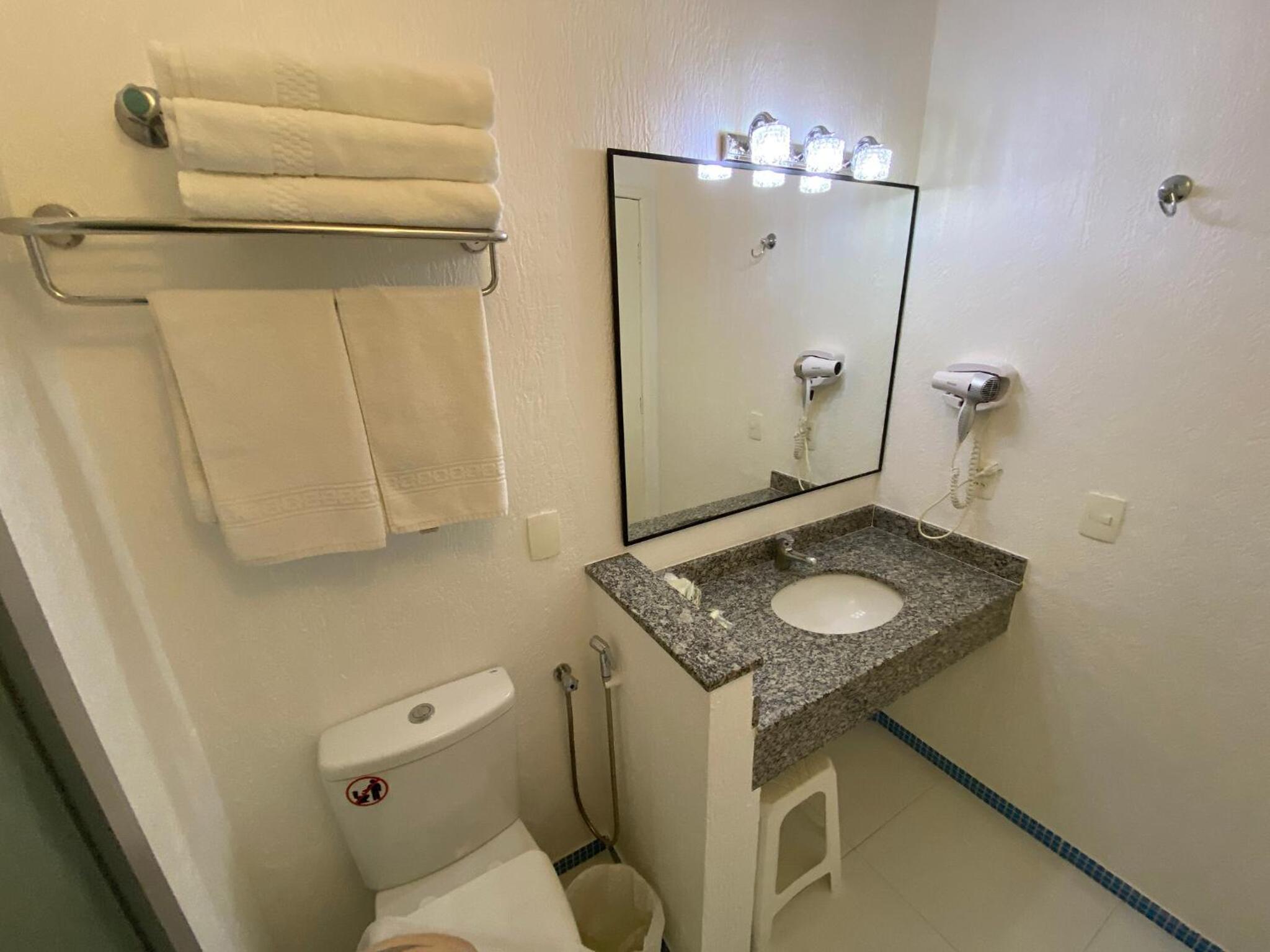Standard Triple Room - Photo 5