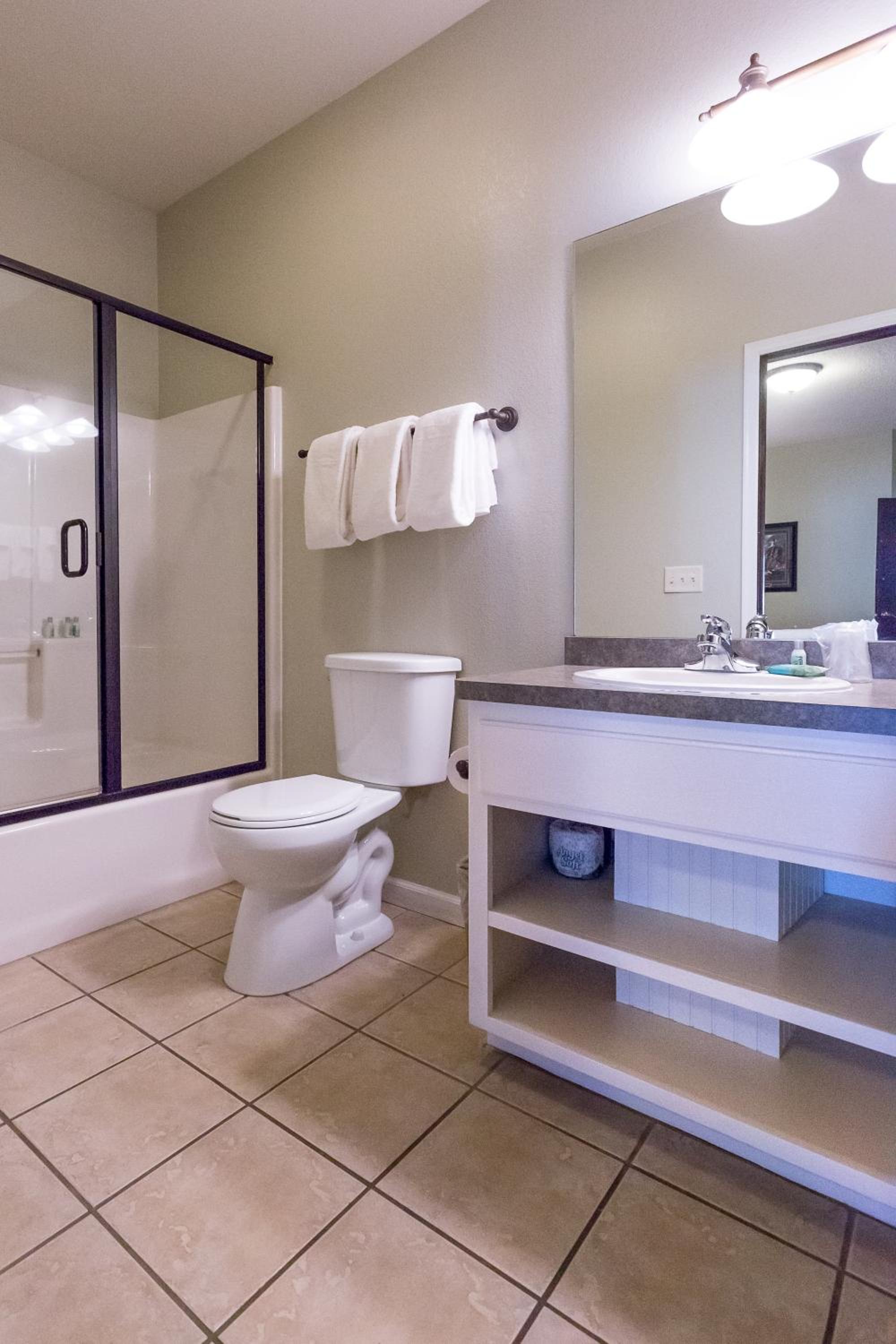 Two-Bedroom Apartment - Photo 13