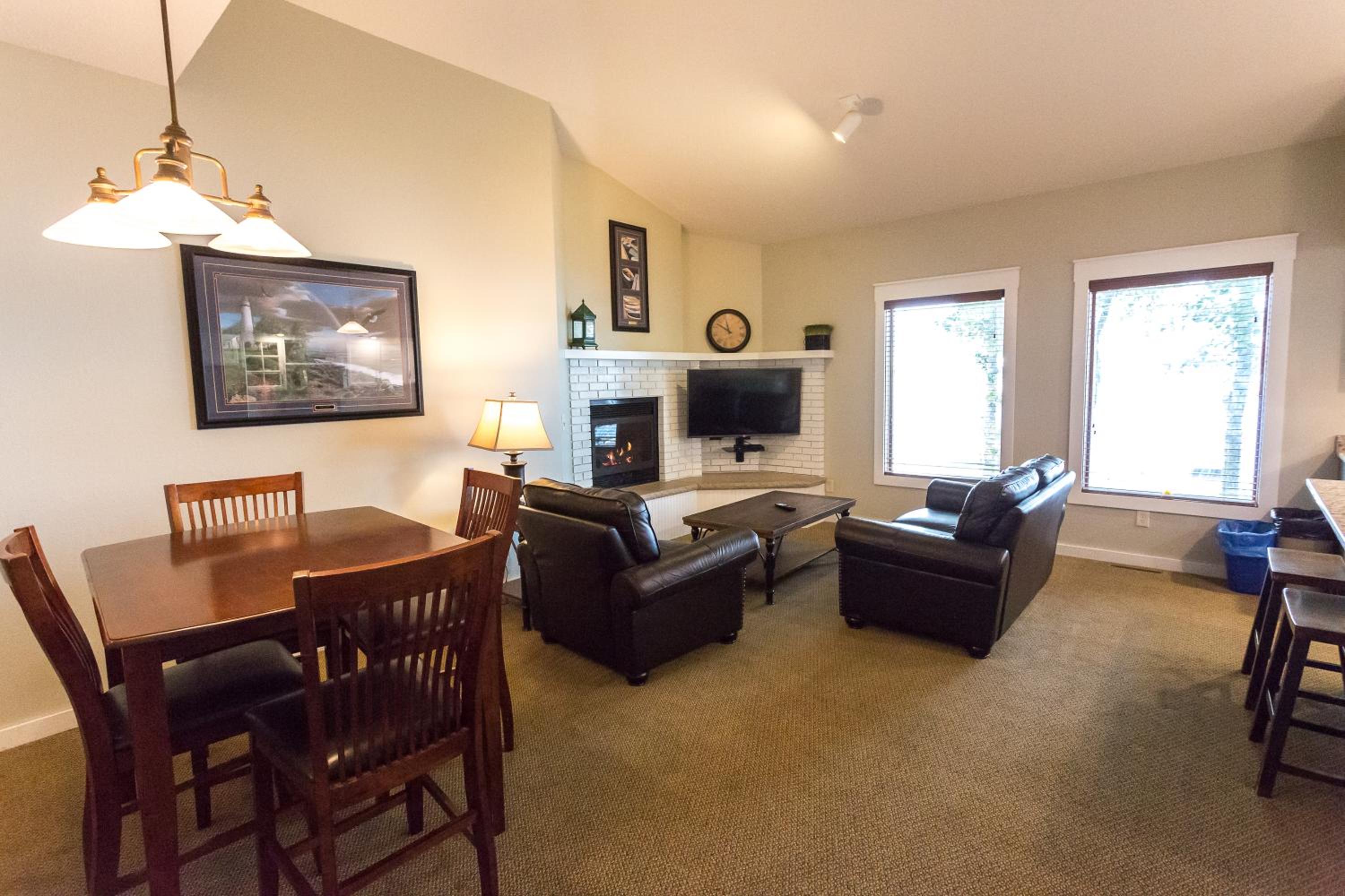 Two-Bedroom Apartment - Photo 1