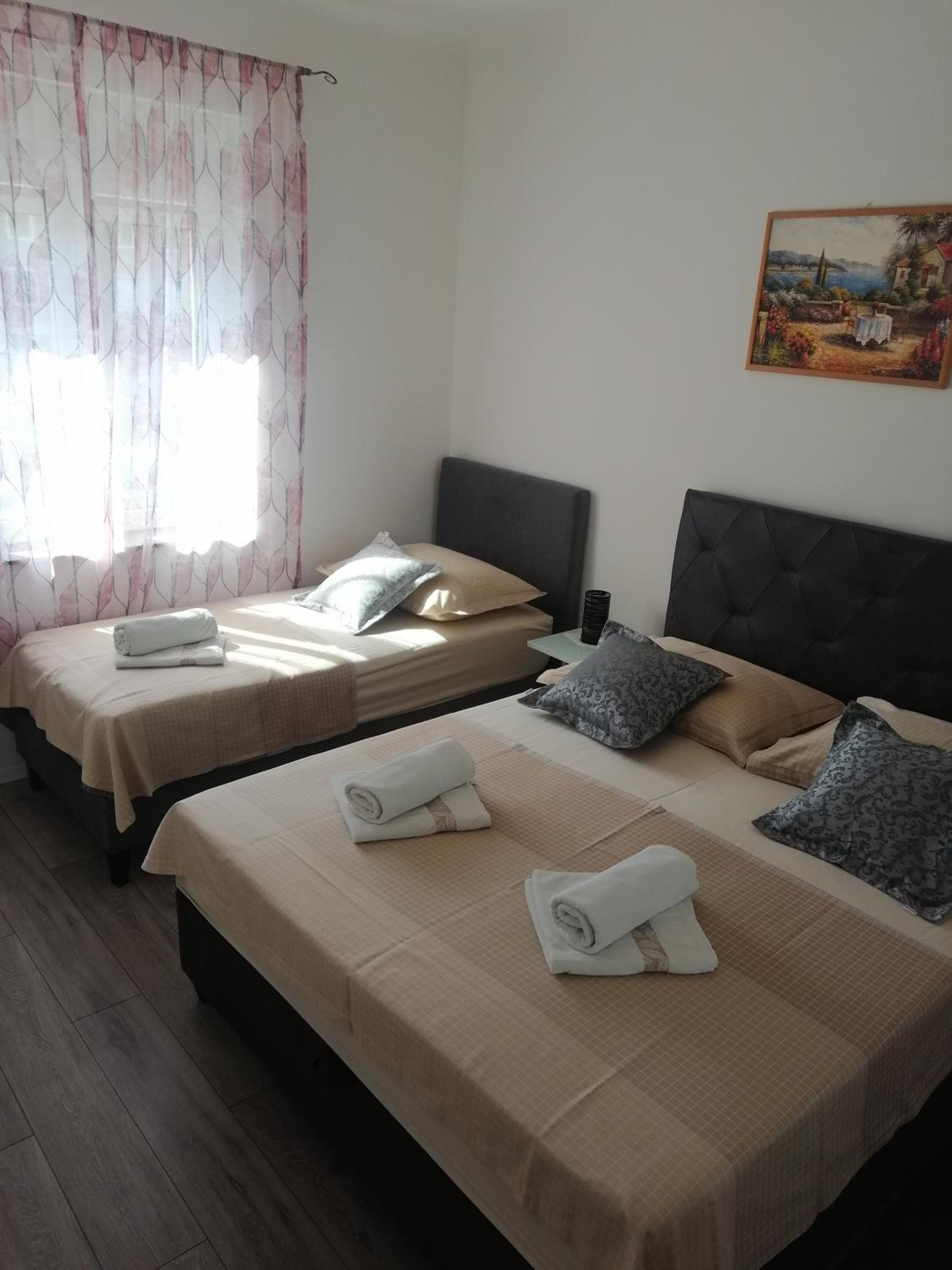 Apartment - Photo 9