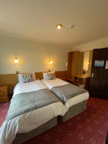 Twin Room - Photo 1