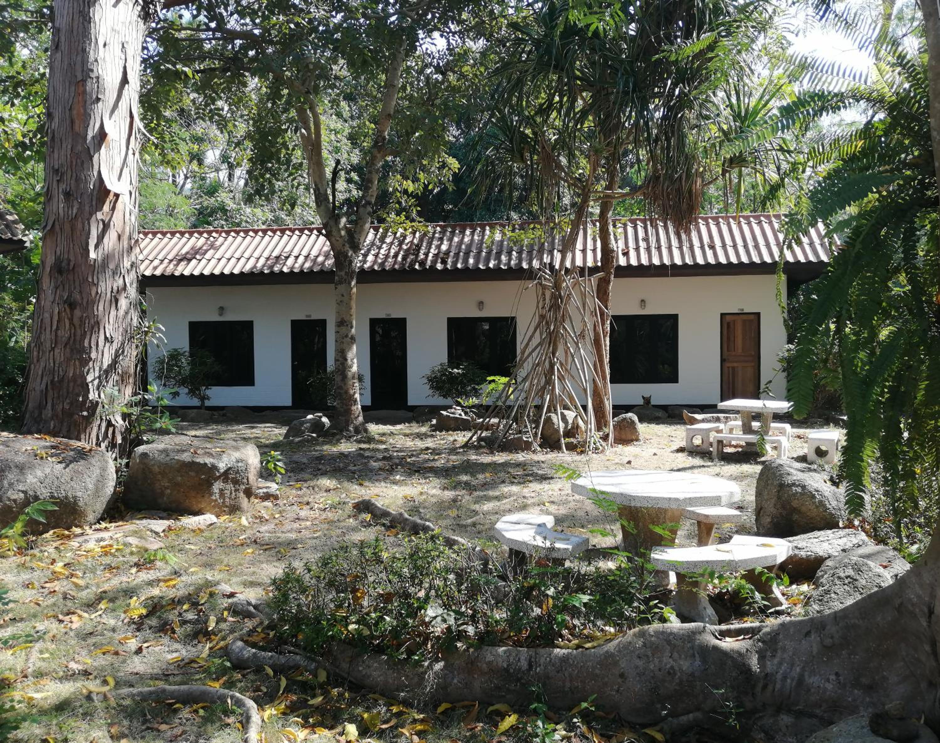 Two-Bedroom House - Photo 19